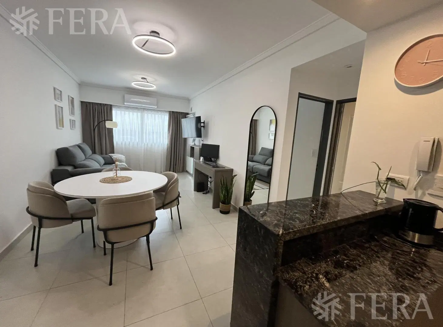 Venta de Departamento 2 ambientes con balcón en Wilde 2