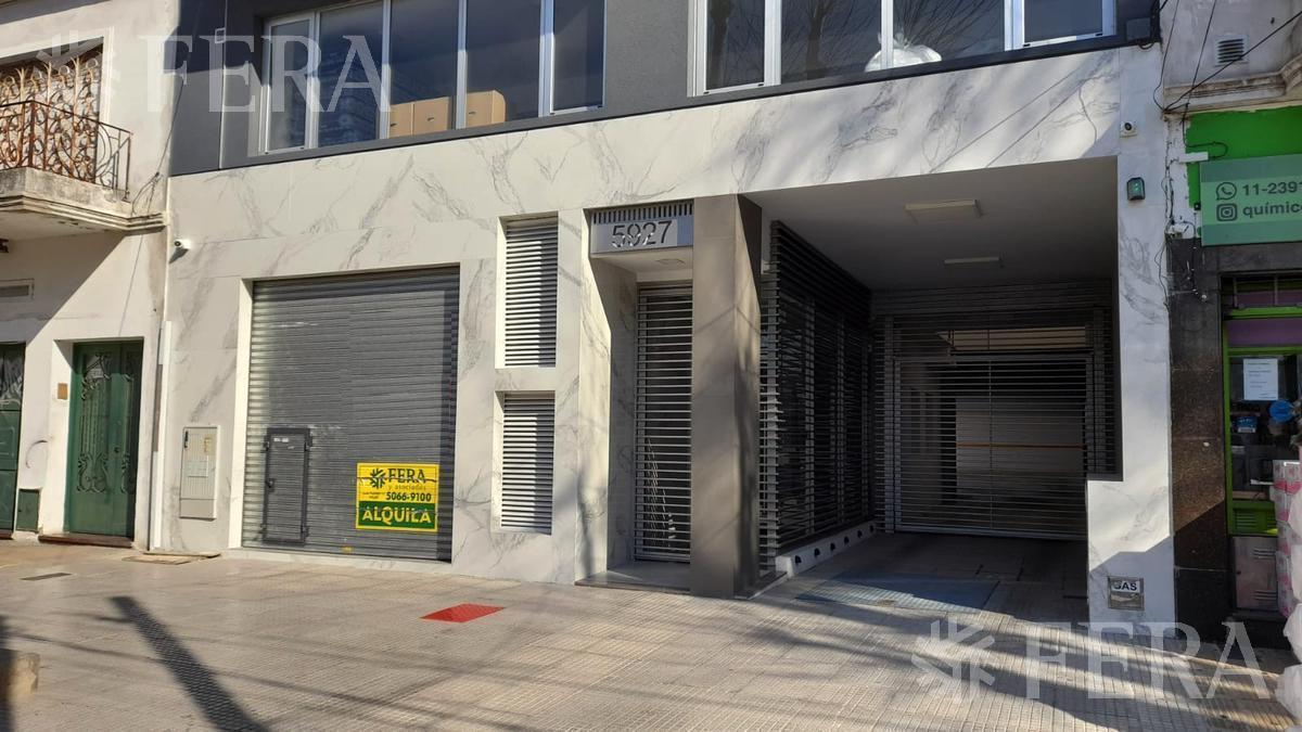 Alquiler departamento monoambiente con balcón en Wilde