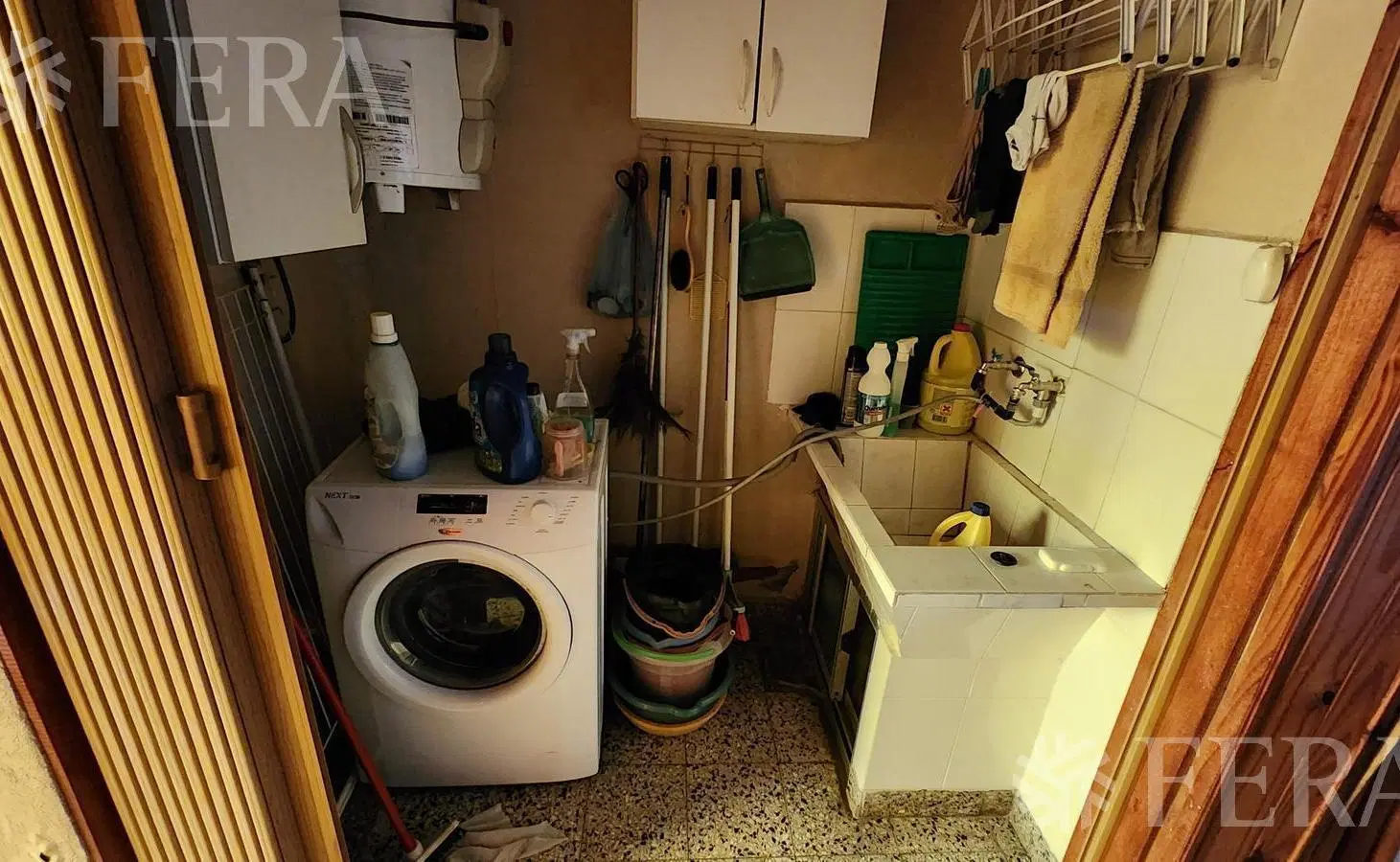 Venta casa de 4 ambientes con cochera y jardín en Ezpeleta 5