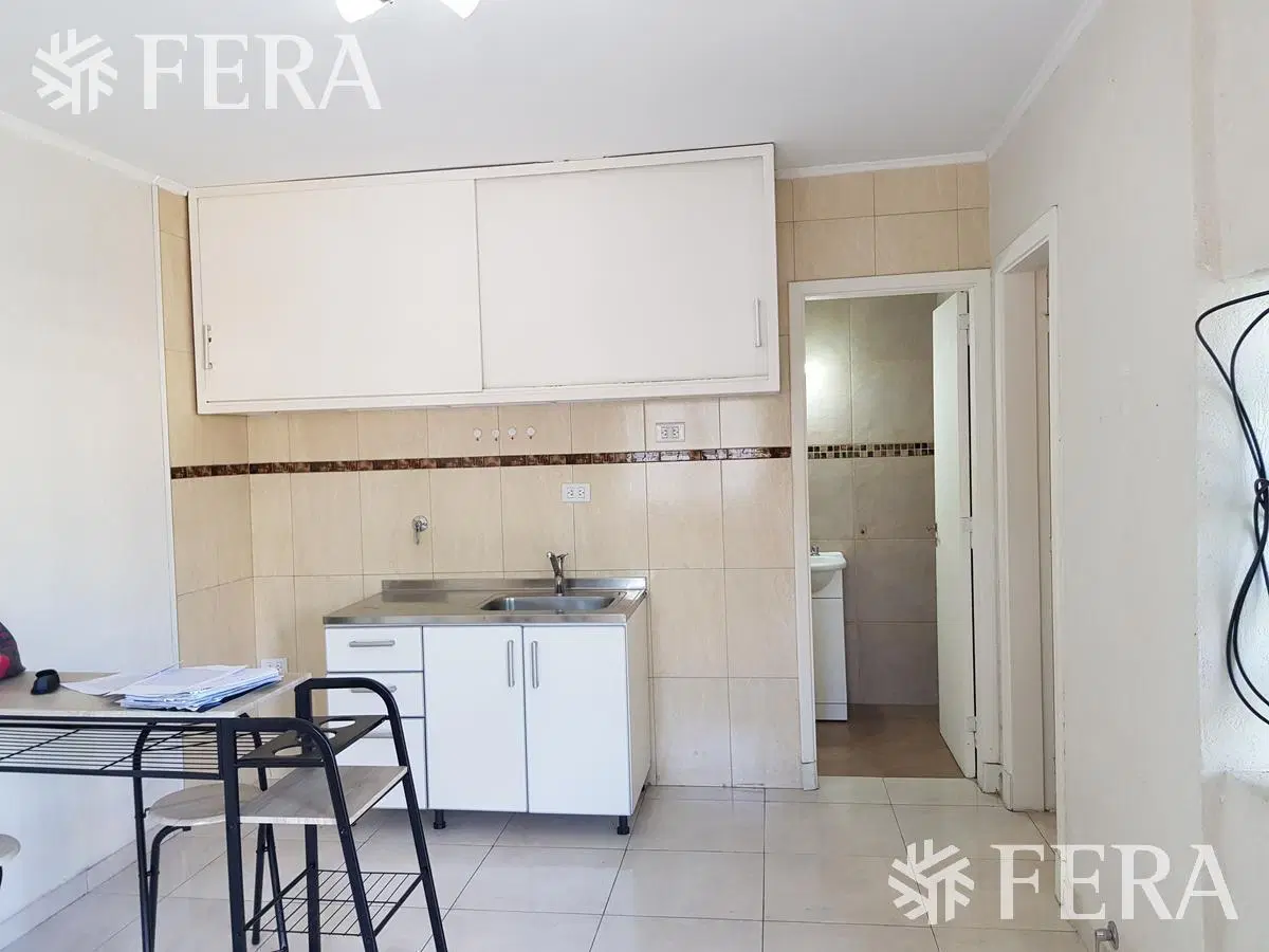 Alquiler de departamento tipo casa de 2 ambientes en Bernal 5