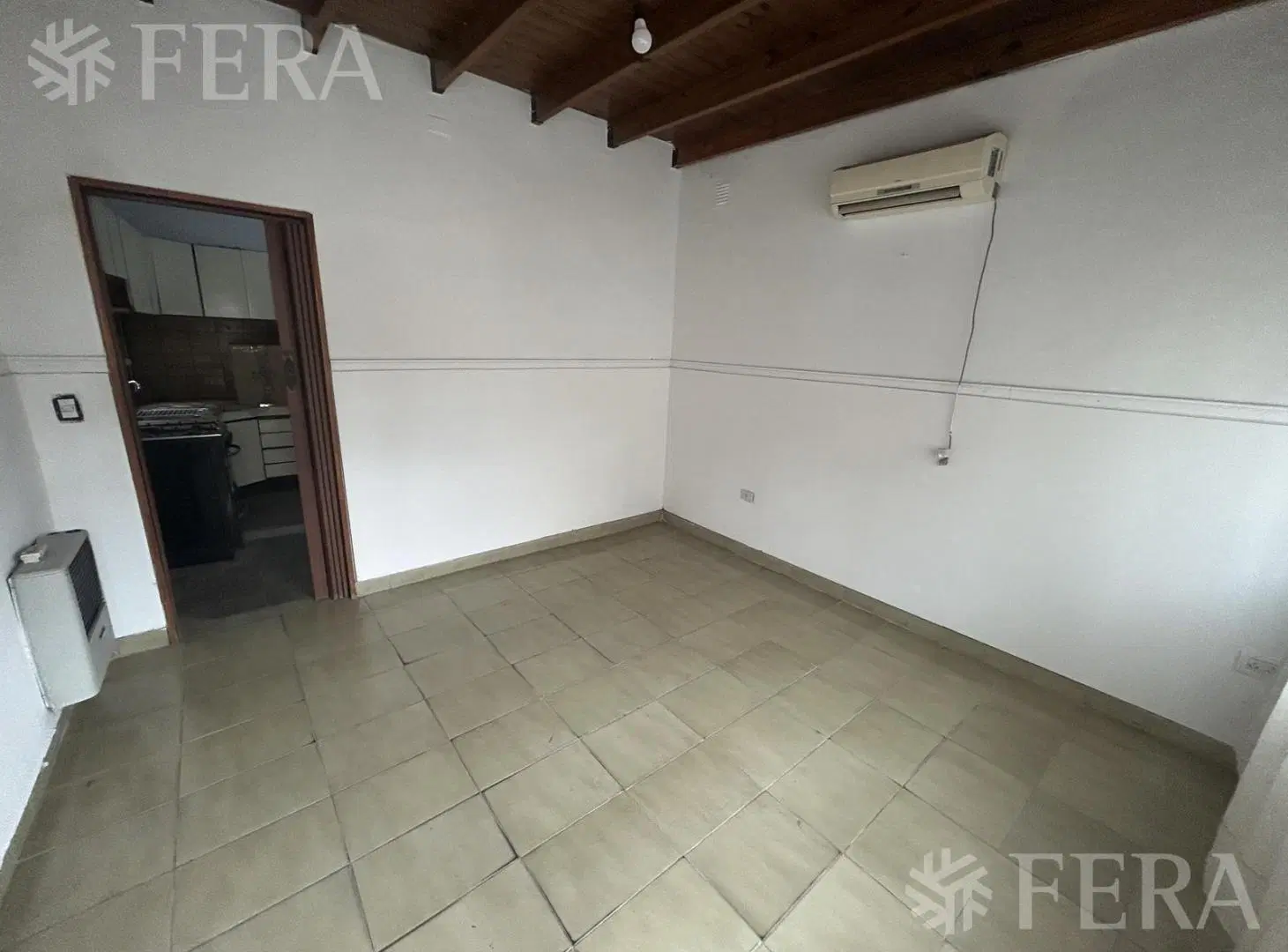 Venta PH 3 ambientes con patio en Crucecita 5