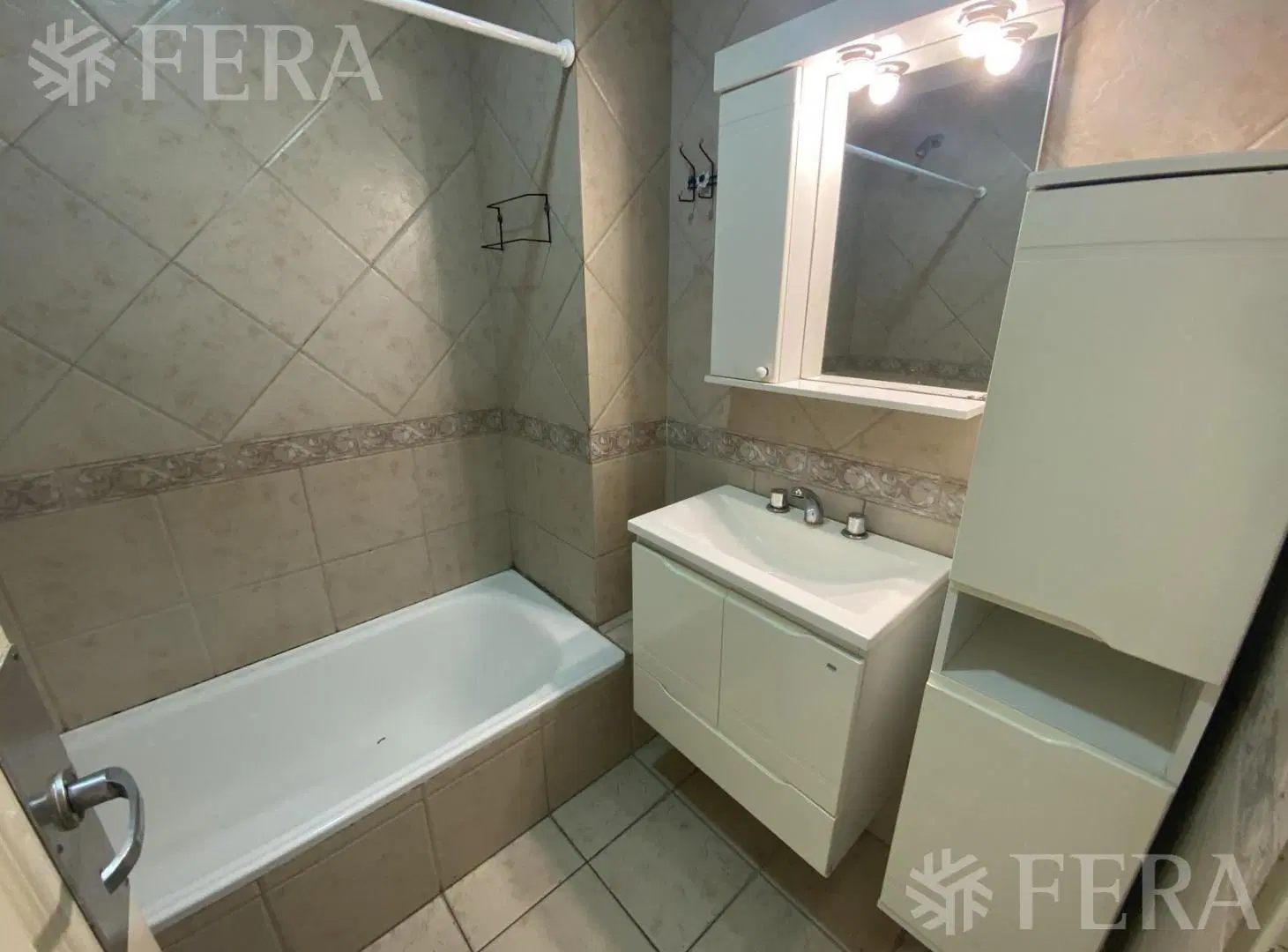Alquiler de Departamento 2 ambientes en Wilde 3