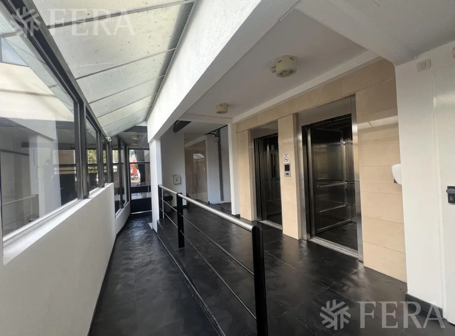 Venta departamento 3 ambientes con balcón en Sarandí 3