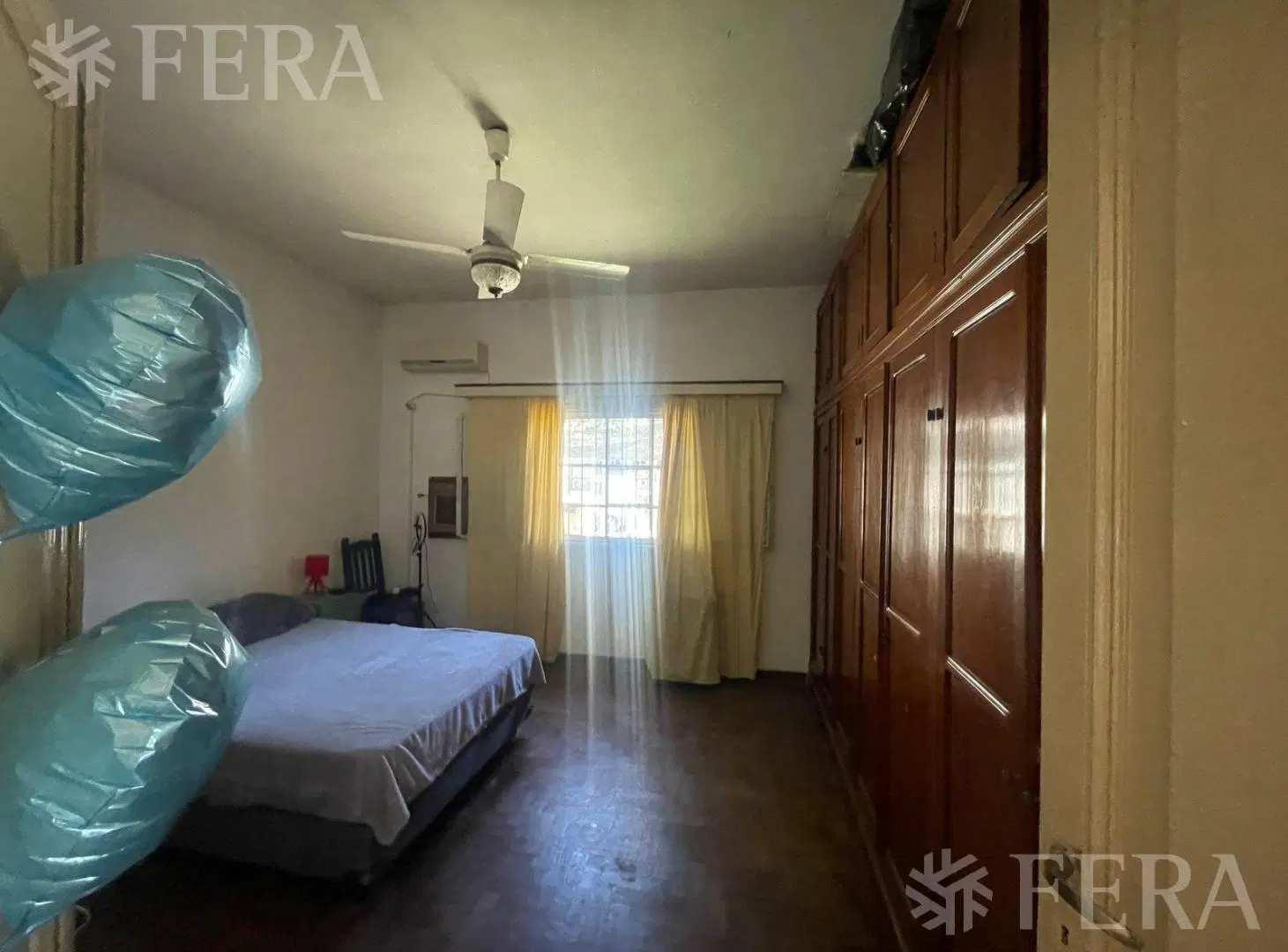 Venta de casa 4 ambientes con cochera en Wilde 3