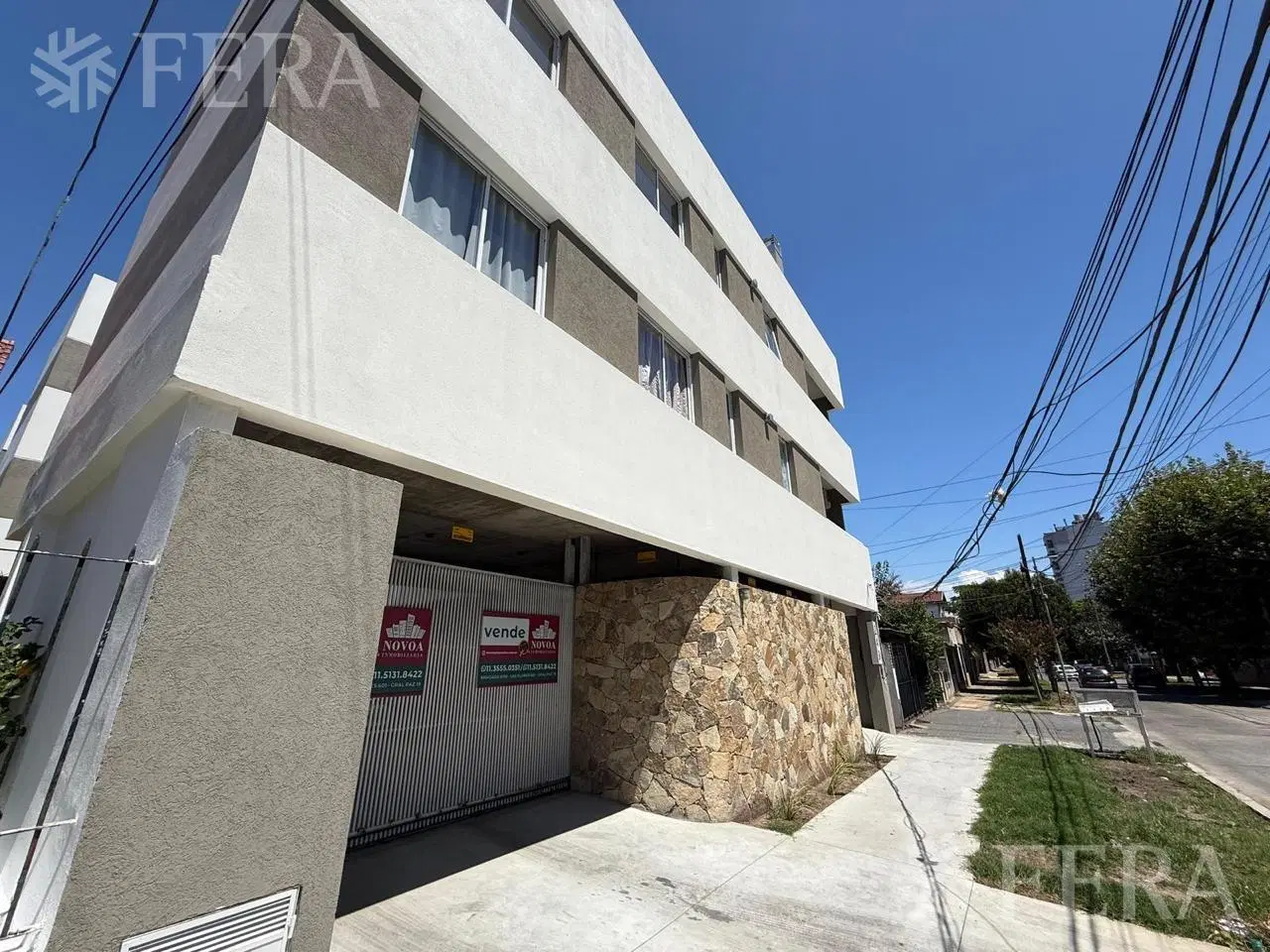 Venta departamento 3 ambientes con balcón en Wilde 3
