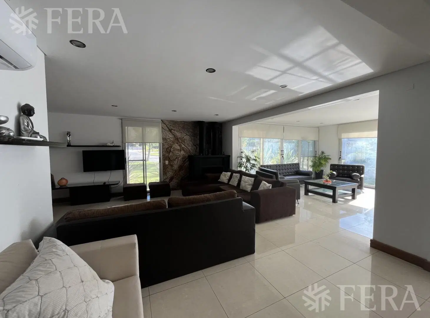 Venta de Casa 7 ambientes con quincho y cochera en Terrazas al Golf - Pinamar 5