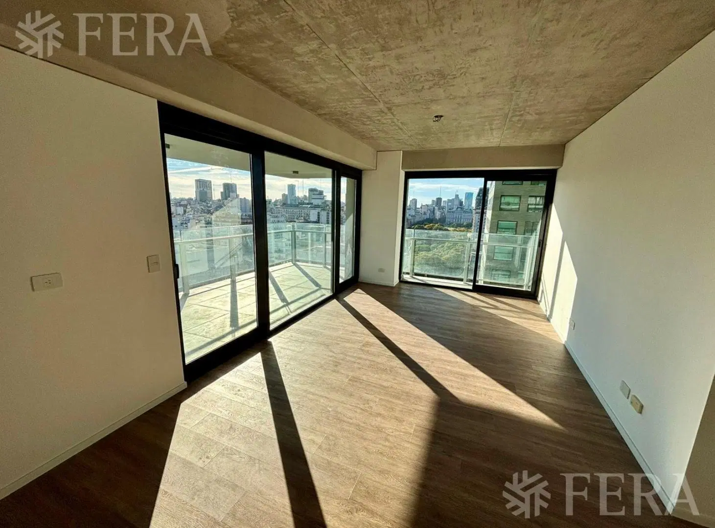 Alquiler Departamento 3 ambientes con balcón y cochera en Capital Federal 5