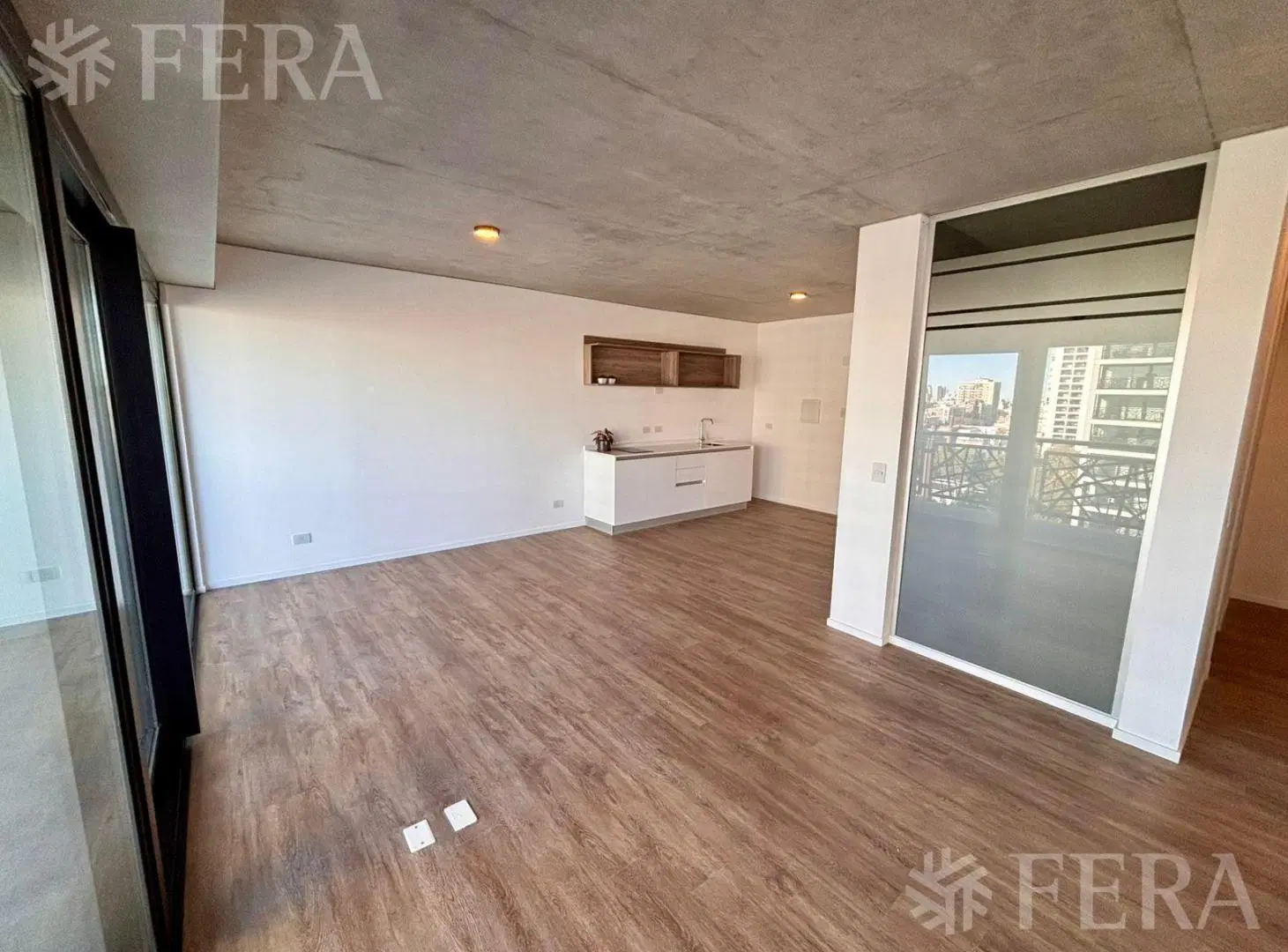 Alquiler Monoambiente con balcón y cochera en Capital Federal 2