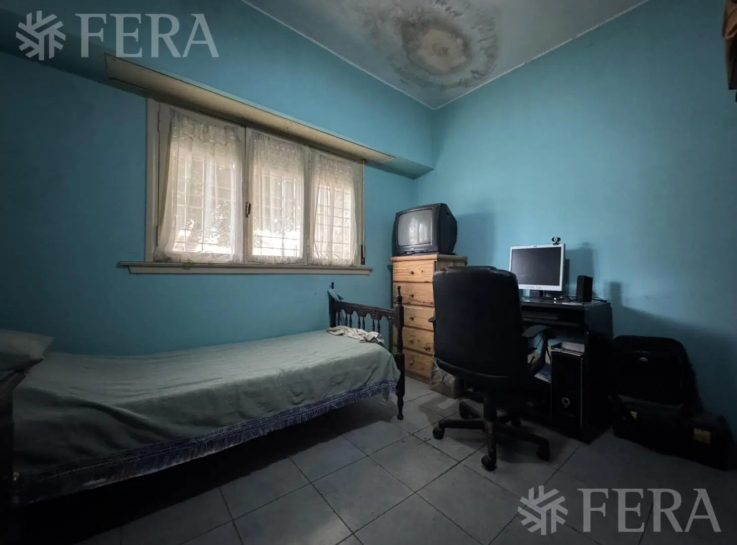 Venta casa 3 ambientes con patio en Ezpeleta Este 5