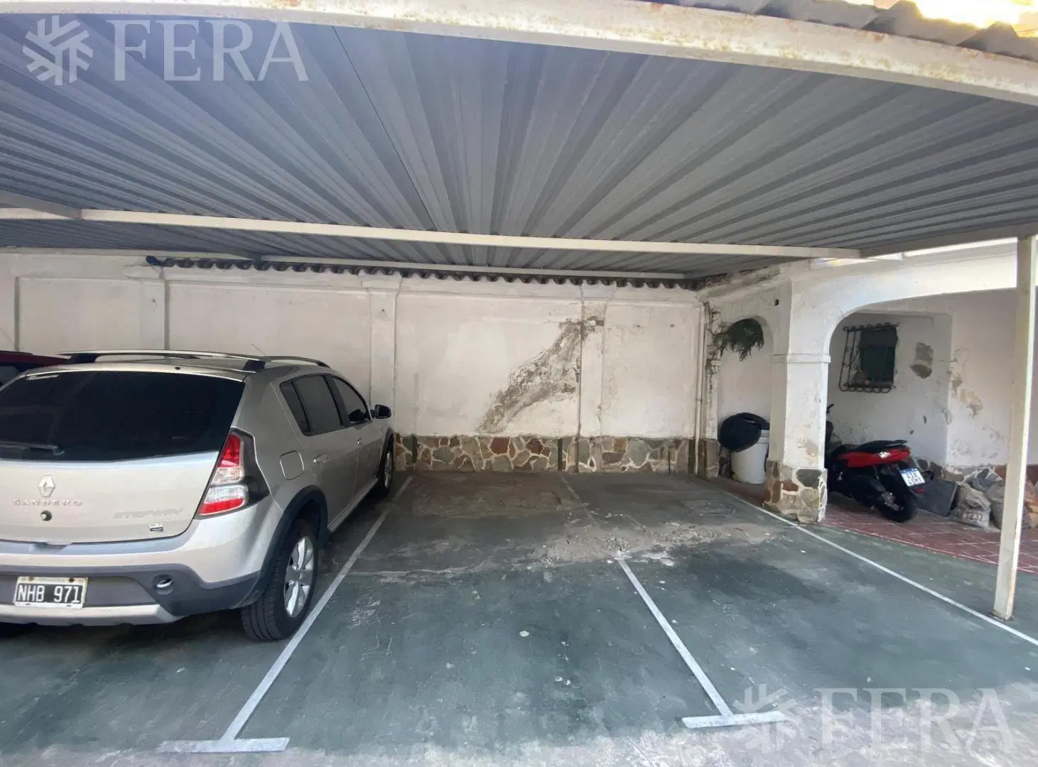 Alquiler departamento de 3 ambientes con cochera en Wilde 3