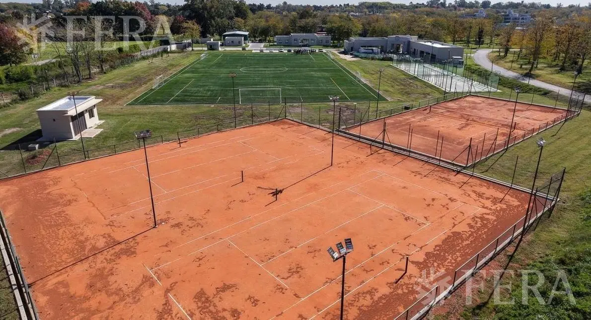 Venta de Terreno de 792 m2 en Barrio Privado Abril Sur en Hudson 4