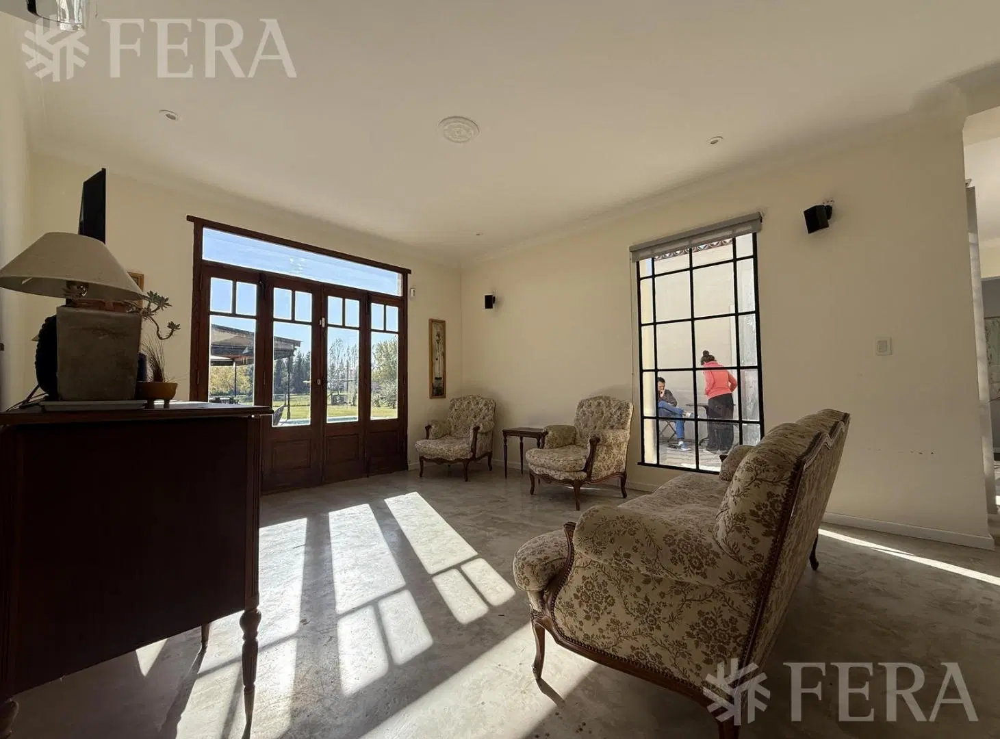 Venta Casa 4 ambientes con piscina en Ecobarrio-El Retiro Brandsen 4