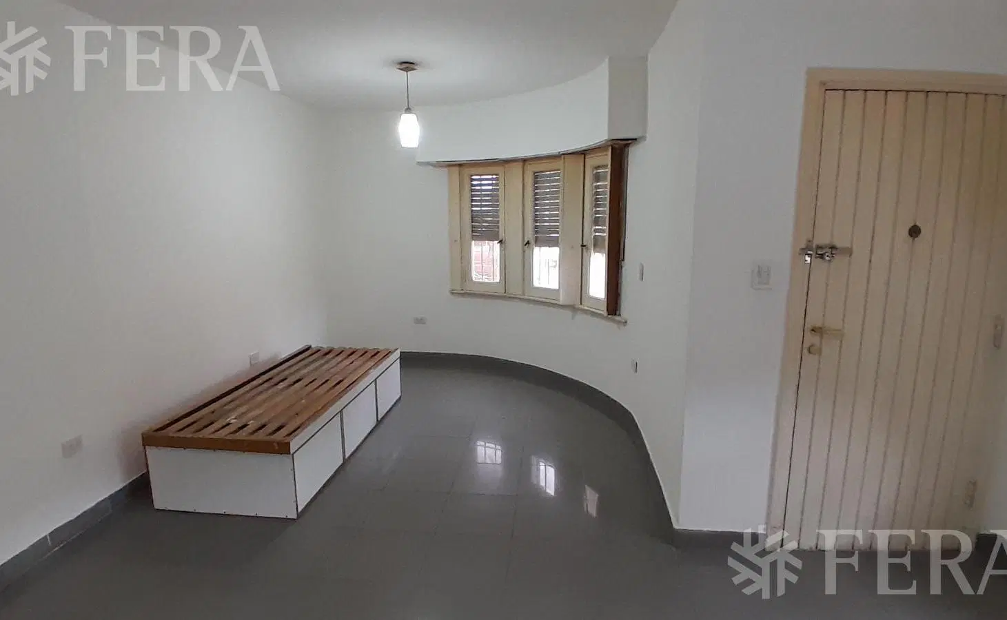 Alquiler PH 3 ambientes en Wilde 3