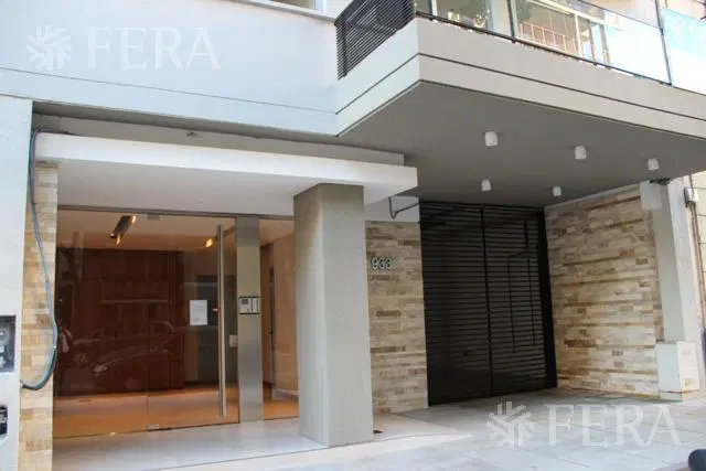 Excelente ubicación, balcón corrido, cochera fija. Amenities. 3