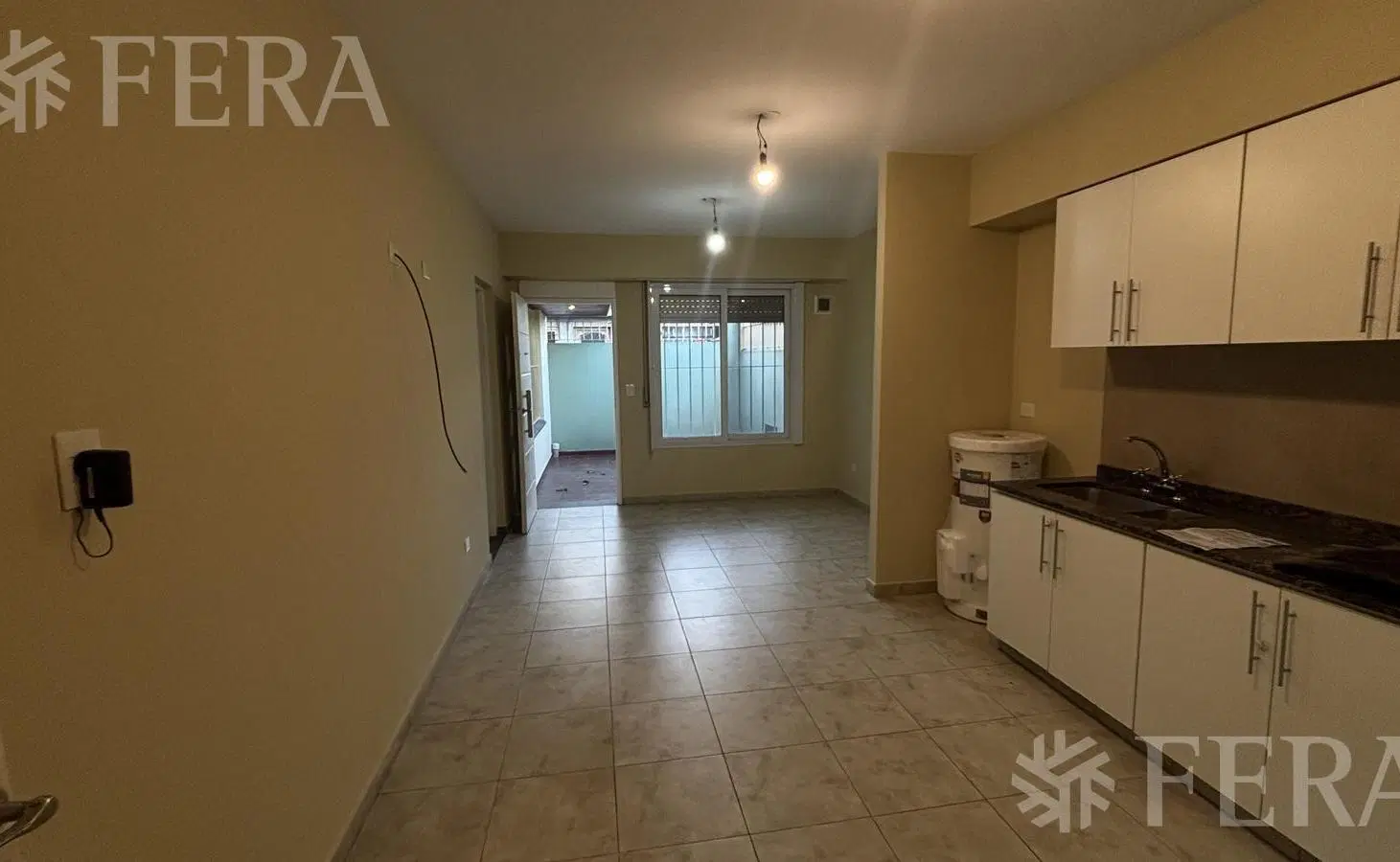 Alquiler PH 3 ambientes con patio en Bernal 5