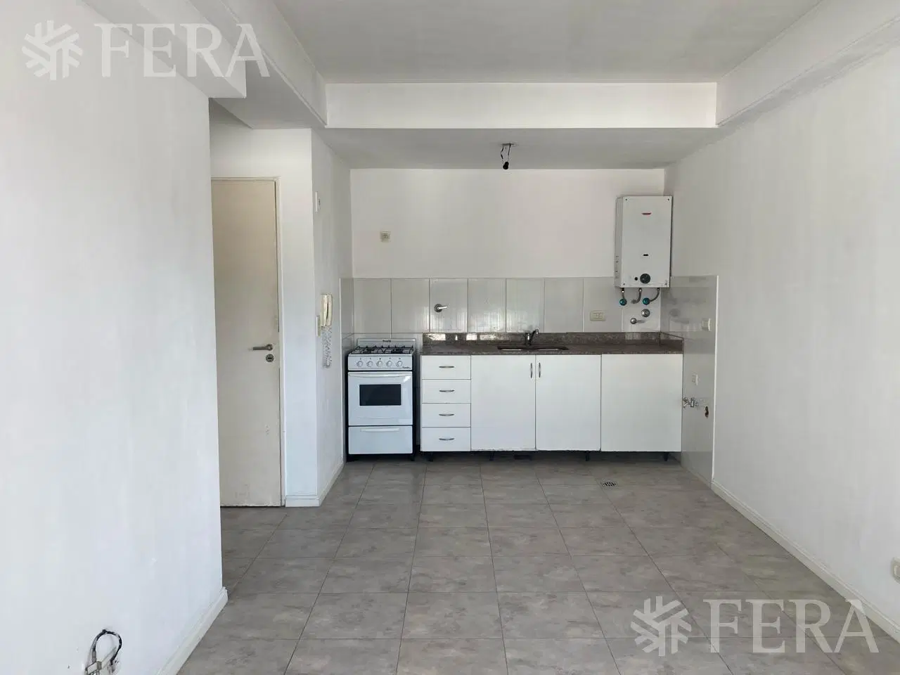 Alquiler de Departamento 2 ambientes con balcón en Wilde 3
