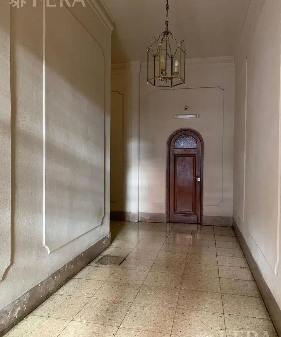 Departamento en Alquiler de 3 Ambientes con Escritorio en Recoleta 3