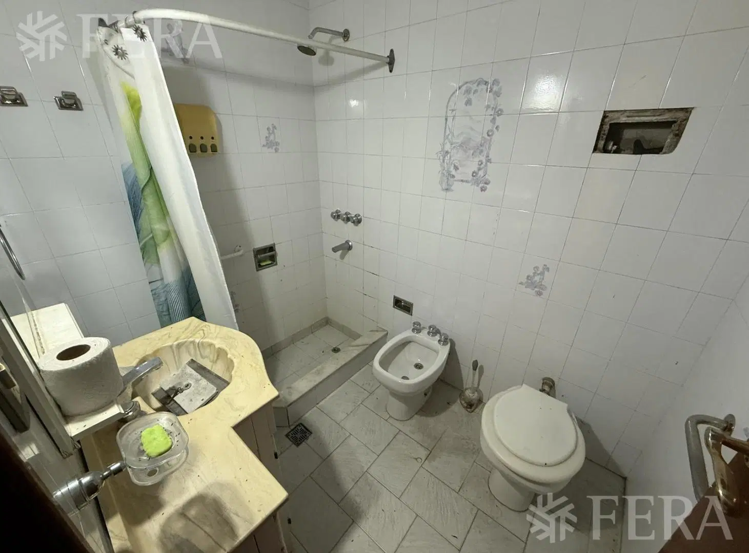 Venta PH 4 ambientes con jardín en Wilde 4