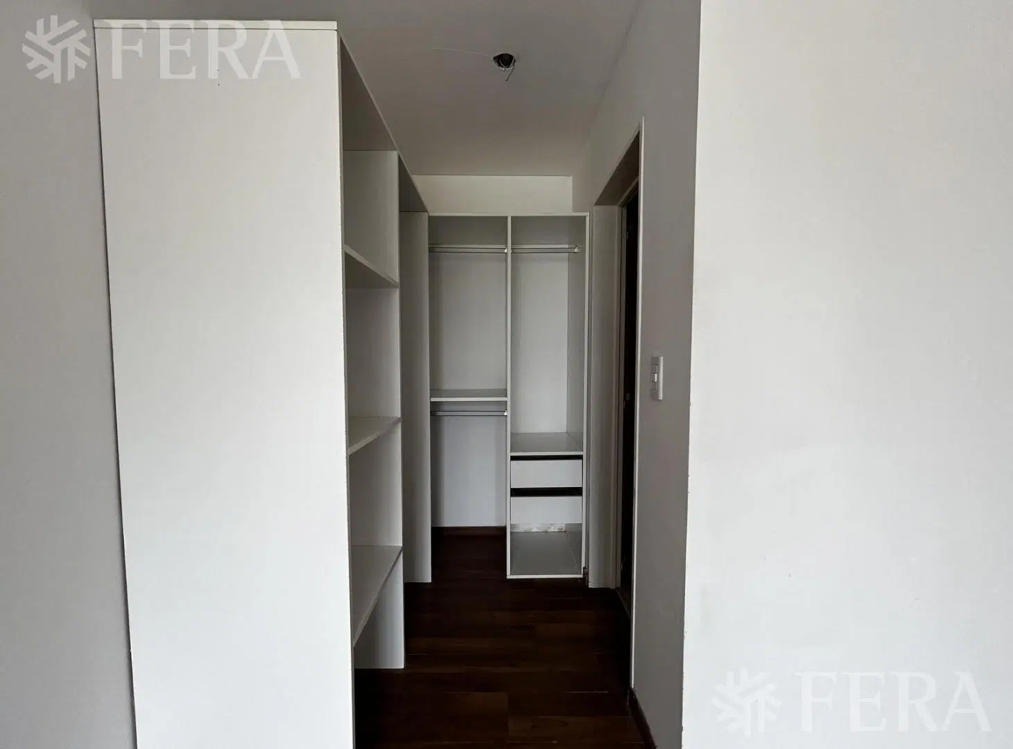 Venta de departamento tipo duplex en Guillermo E Hudson 3