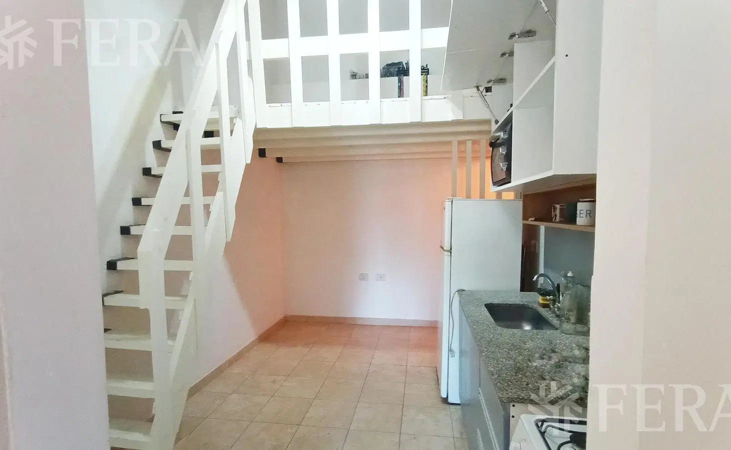 Venta de monoambiente con balcón en Sarandí 3