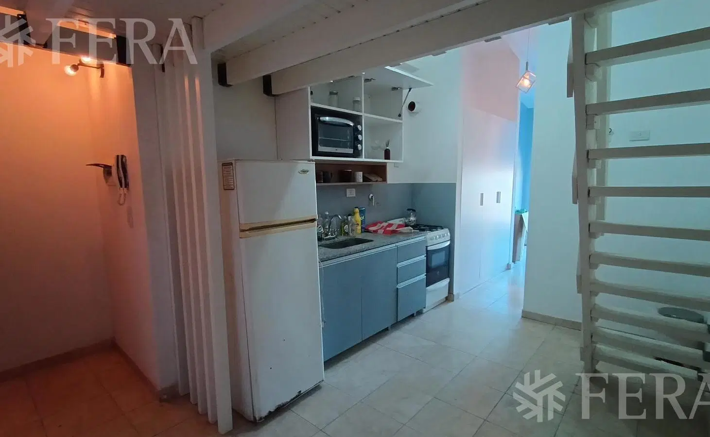 Venta de monoambiente con balcón en Sarandí 4