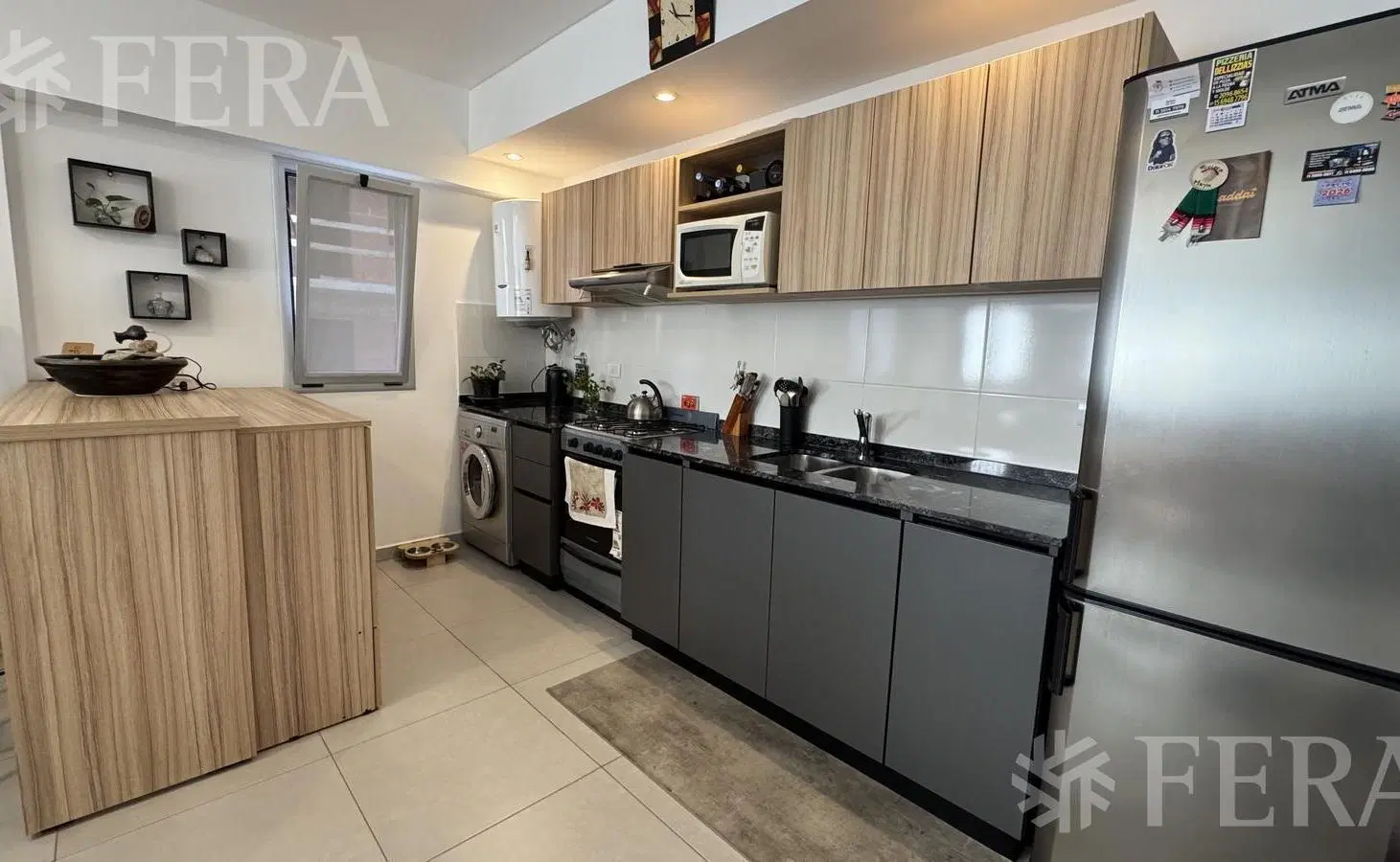 Venta departamento 3 ambientes con balcón en Wilde 3