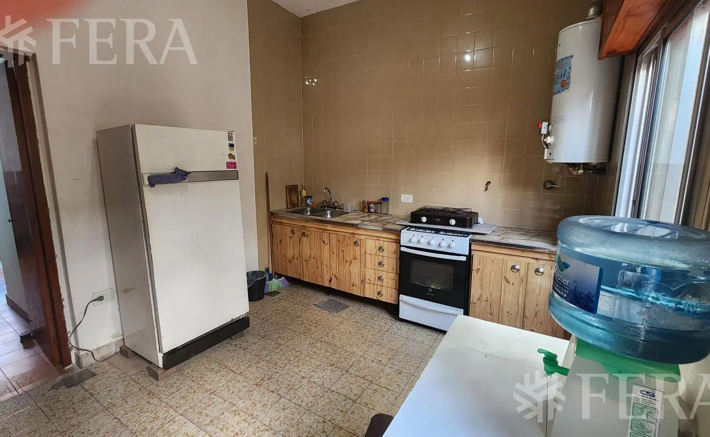 Venta casa 3 ambientes con patio en Wilde 2
