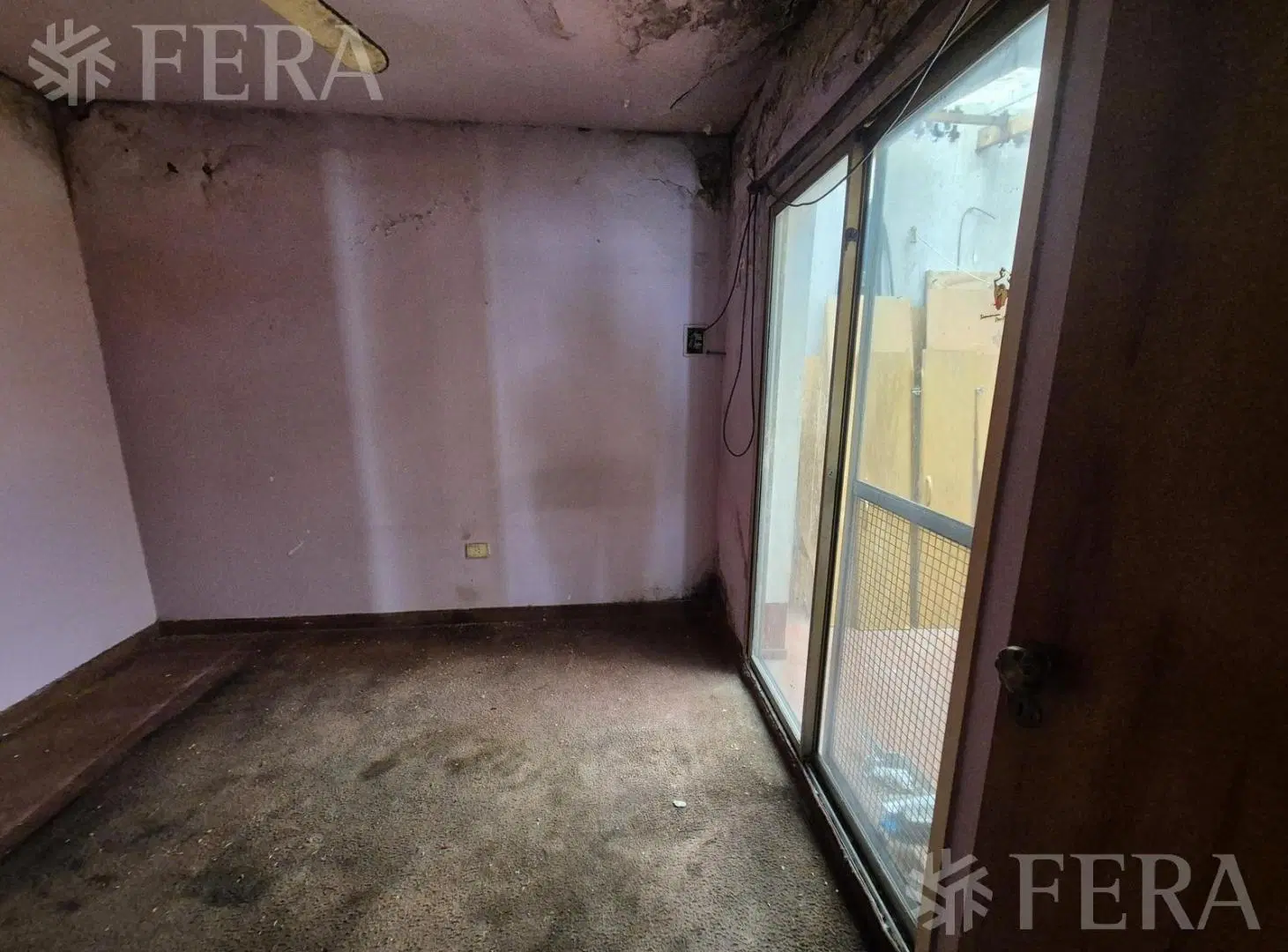 Venta PH 3 ambientes con patio en Wilde 8