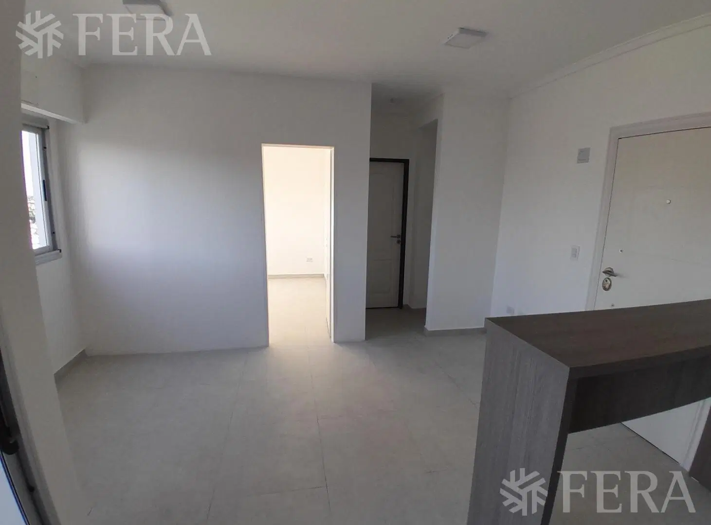 Alquiler Departamento 2 ambientes con balcón en Wilde 4