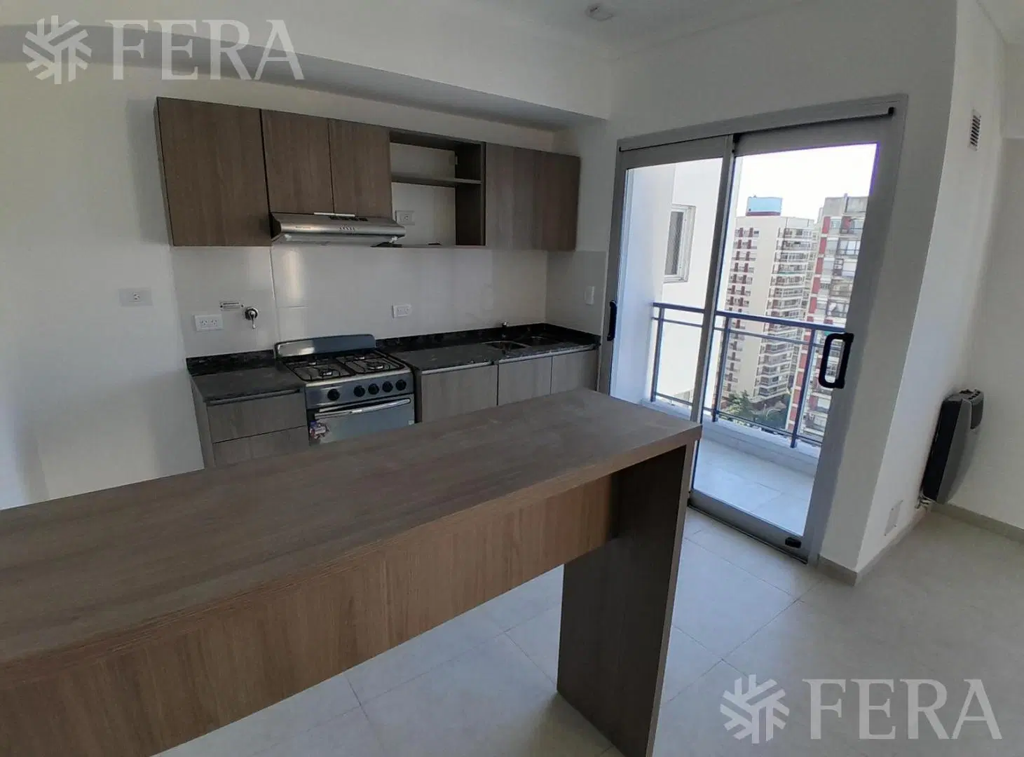 Alquiler Departamento 2 ambientes con balcón en Wilde 2