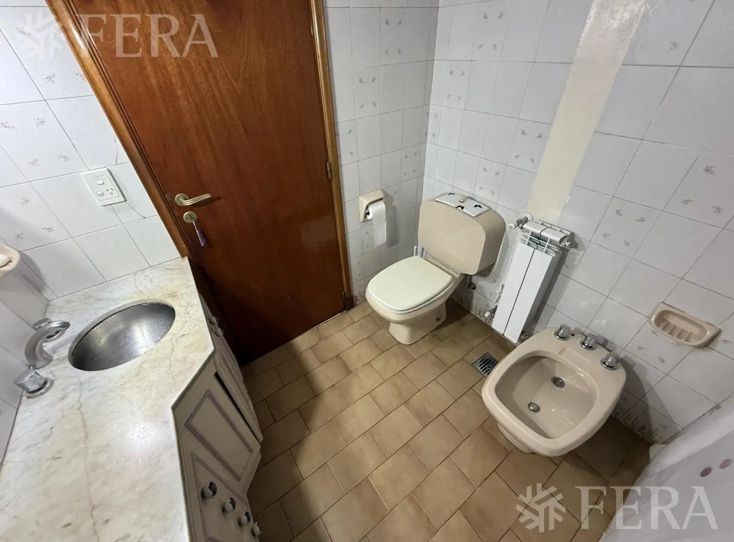 Venta casa 5 ambientes con cochera en Quilmes 5