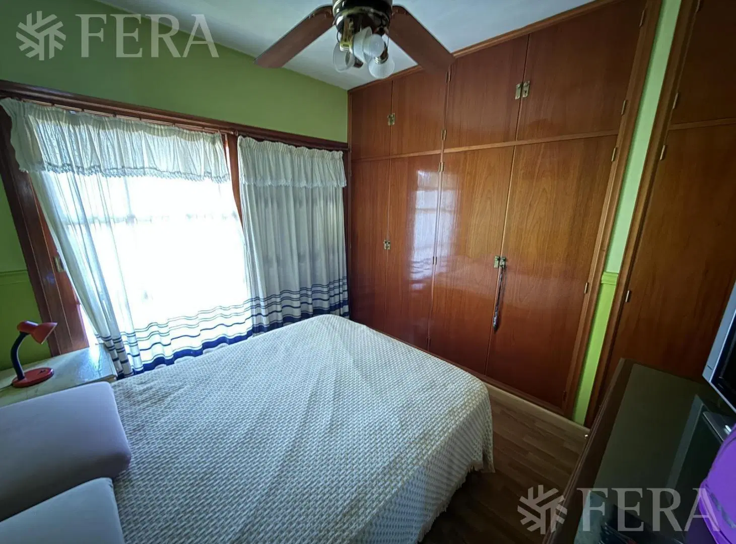 Venta casa 5 ambientes con cochera en Quilmes 4