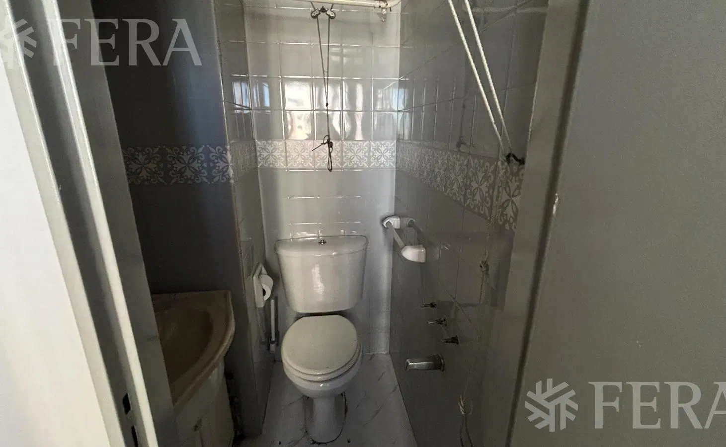 Alquiler de Departamento 4 ambientes con balcón en Wilde 5