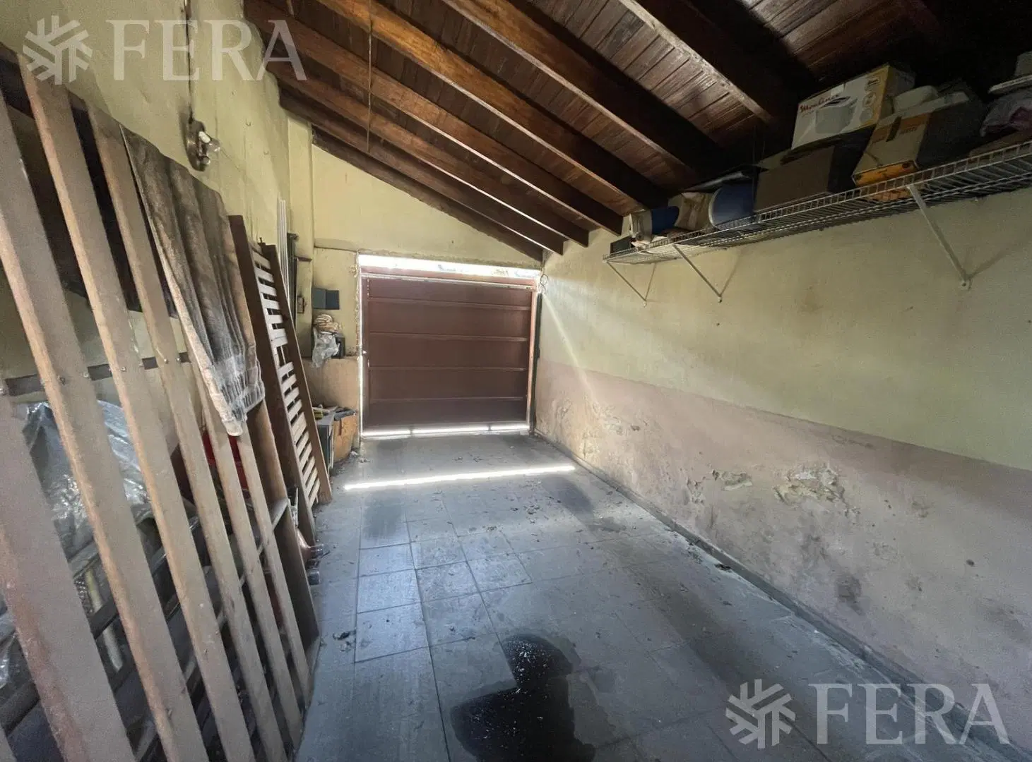 Venta casa de 4 ambientes con cochera en Bernal Oeste 1