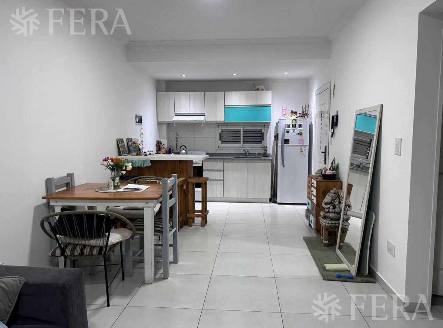 Venta de Departamento 2 ambientes con balcón en Wilde 3