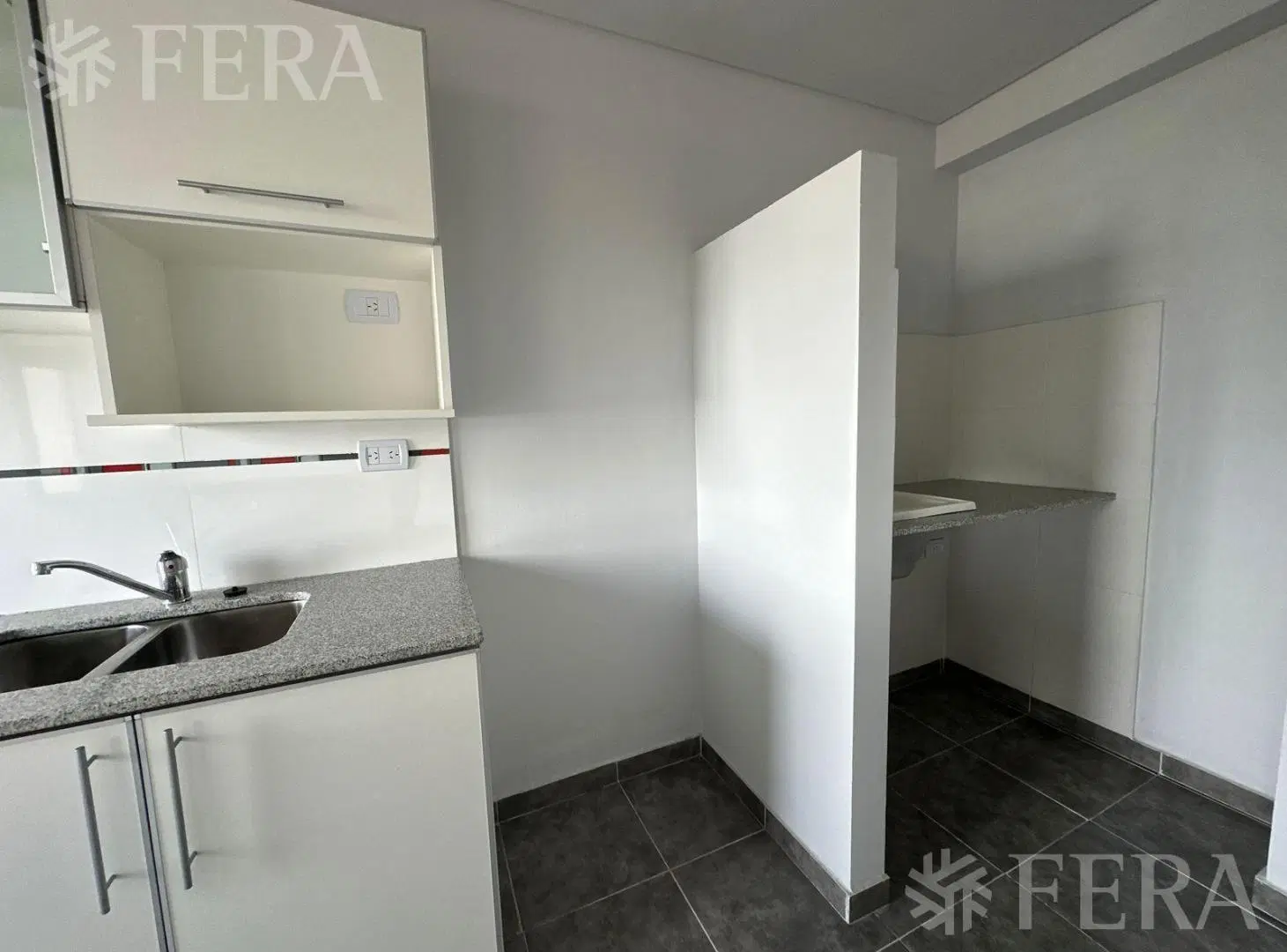 Venta de departamento 2 ambientes en Wilde 5