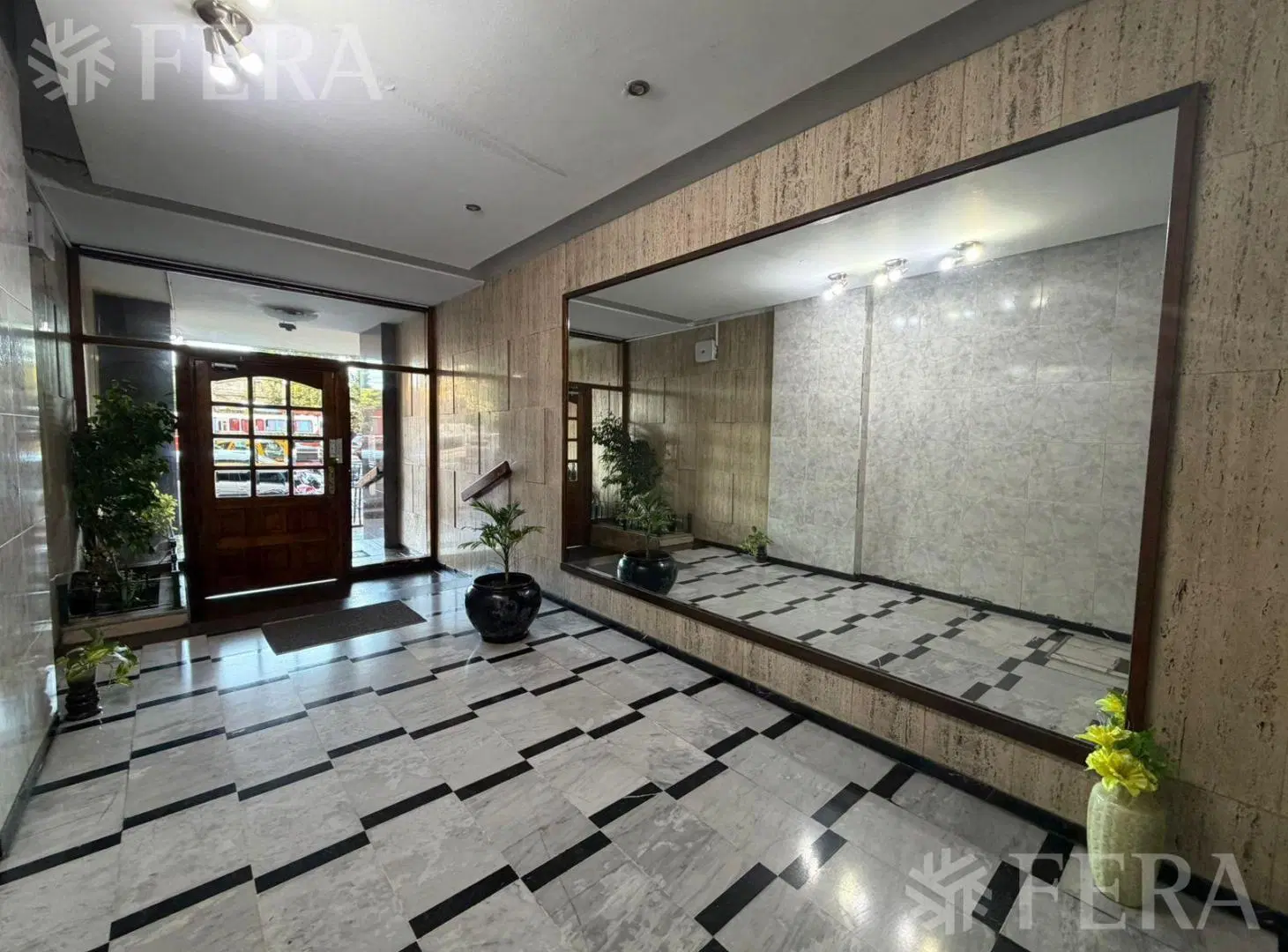 Venta departamento 3 ambientes con balcón en Sarandi 5