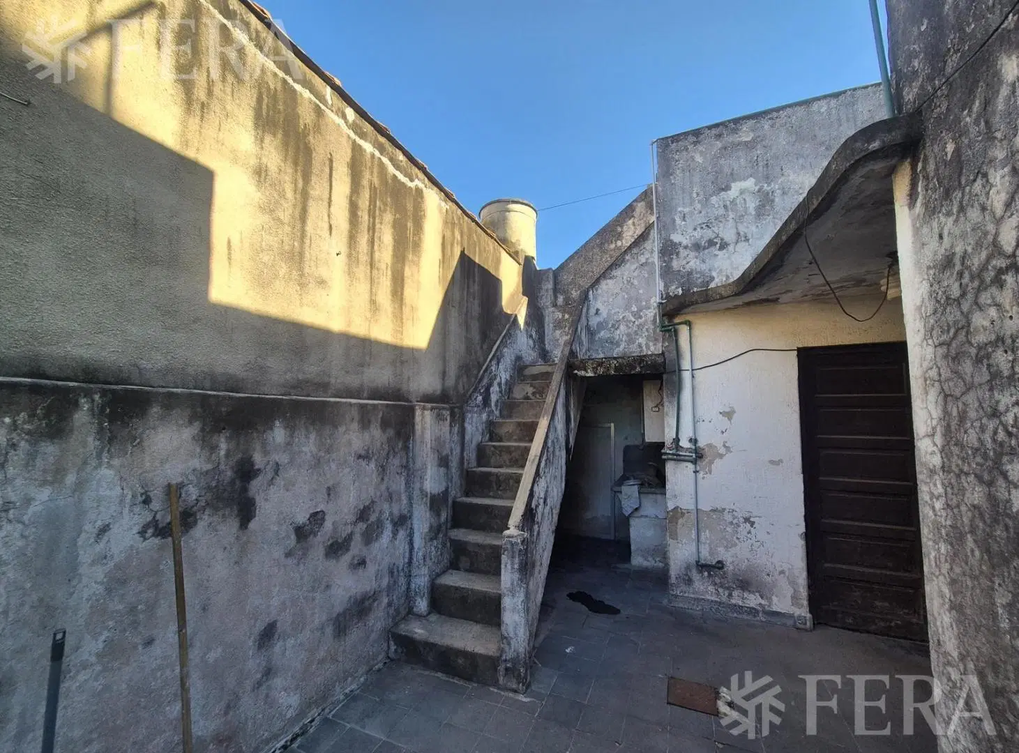 Venta PH 3 ambientes con patio en Ezpeleta Este 5