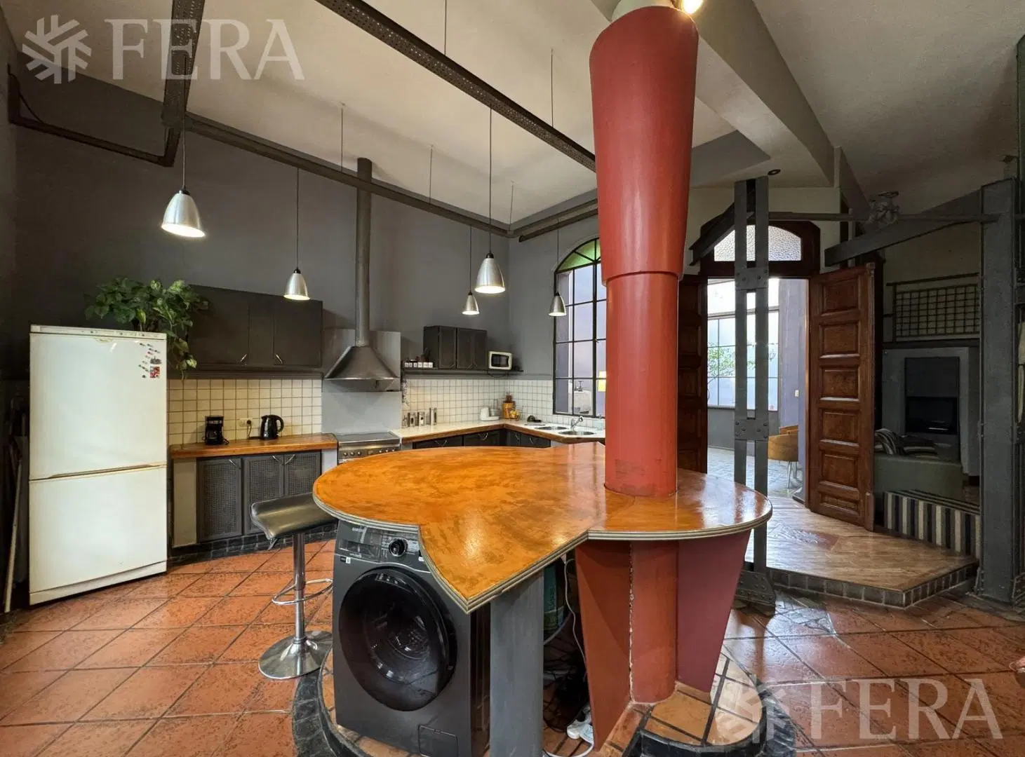 Venta en block de casa para 3 familias en Sarandi 5