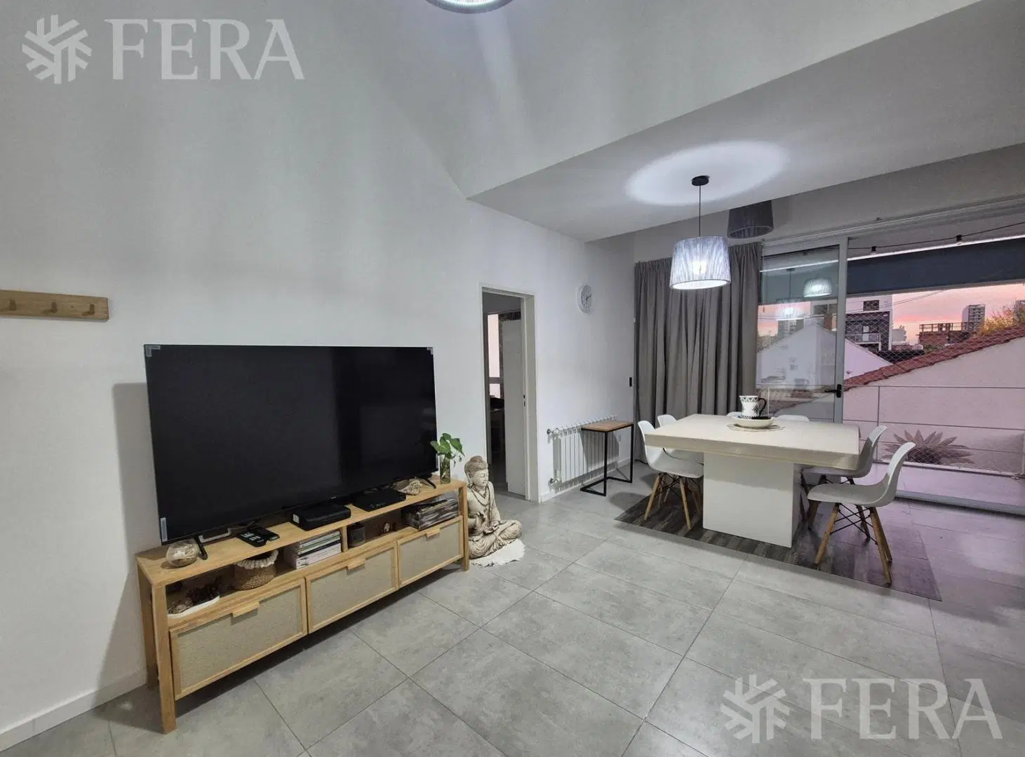 Venta PH 3 ambientes con balcón en Wilde 2