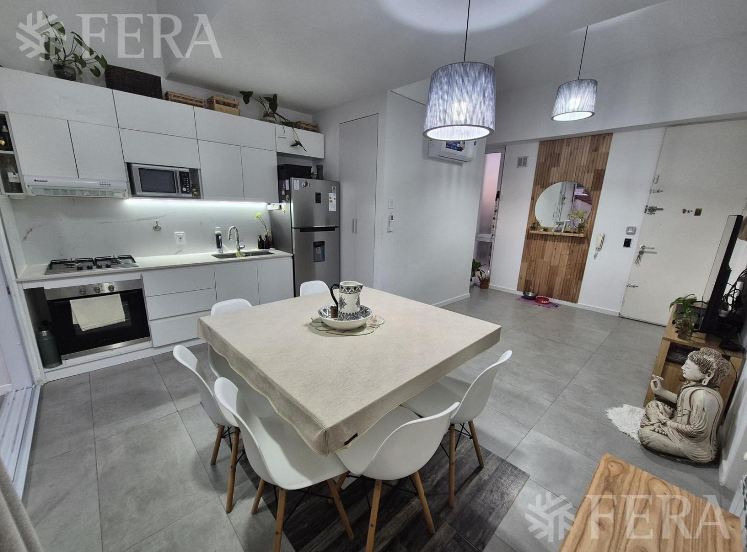 Venta PH 3 ambientes con balcón en Wilde