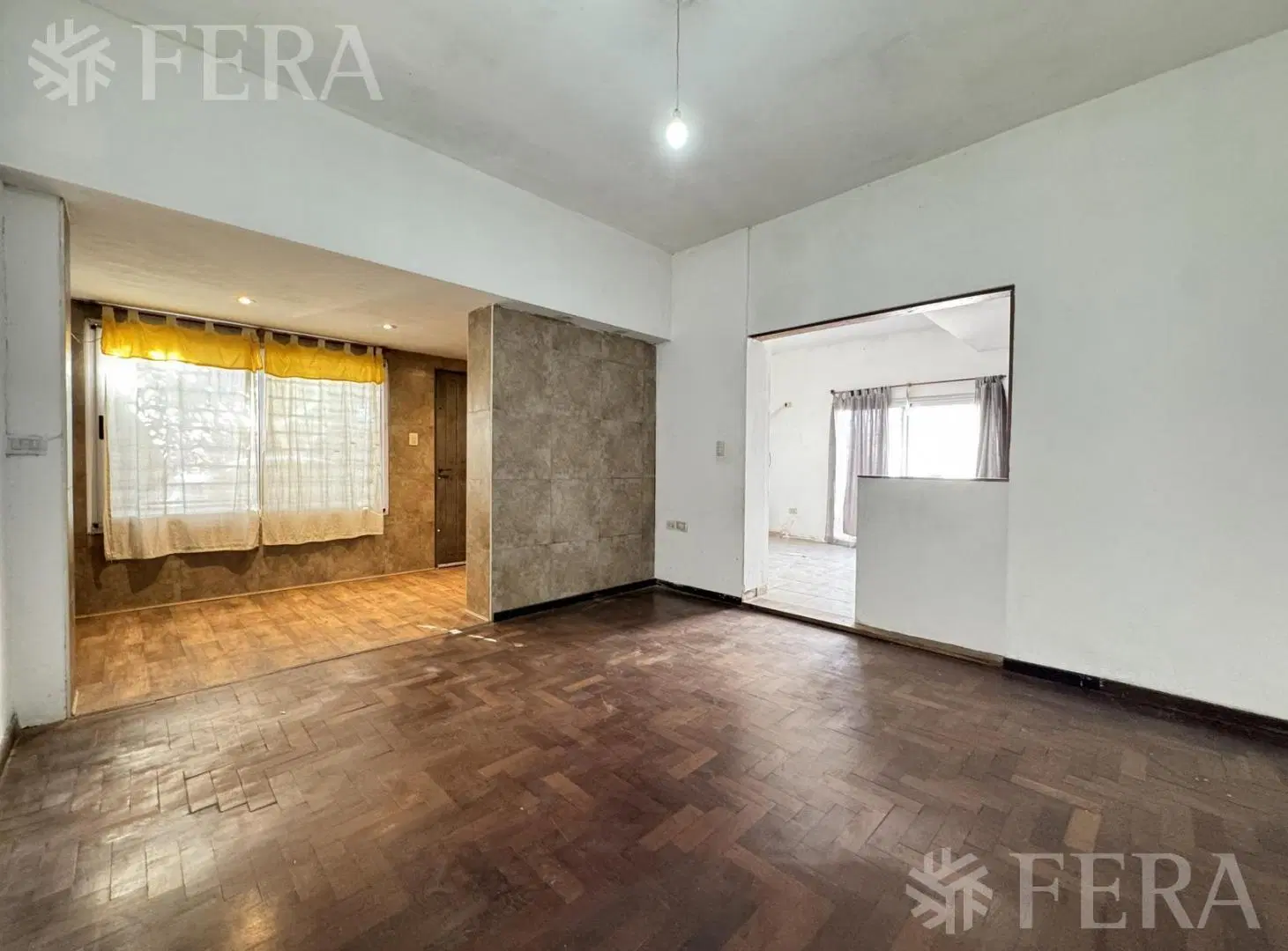 Venta casa 5 ambientes con cochera y quincho en Quilmes 3