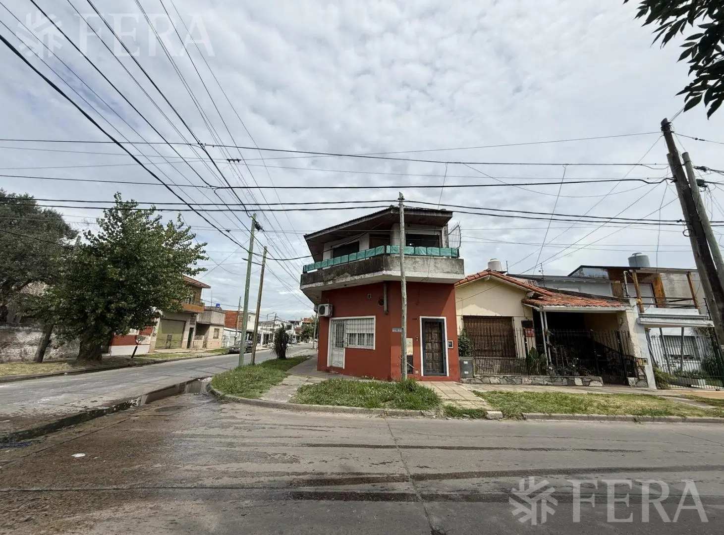 Venta PH 3 ambientes con patio en Bernal 3