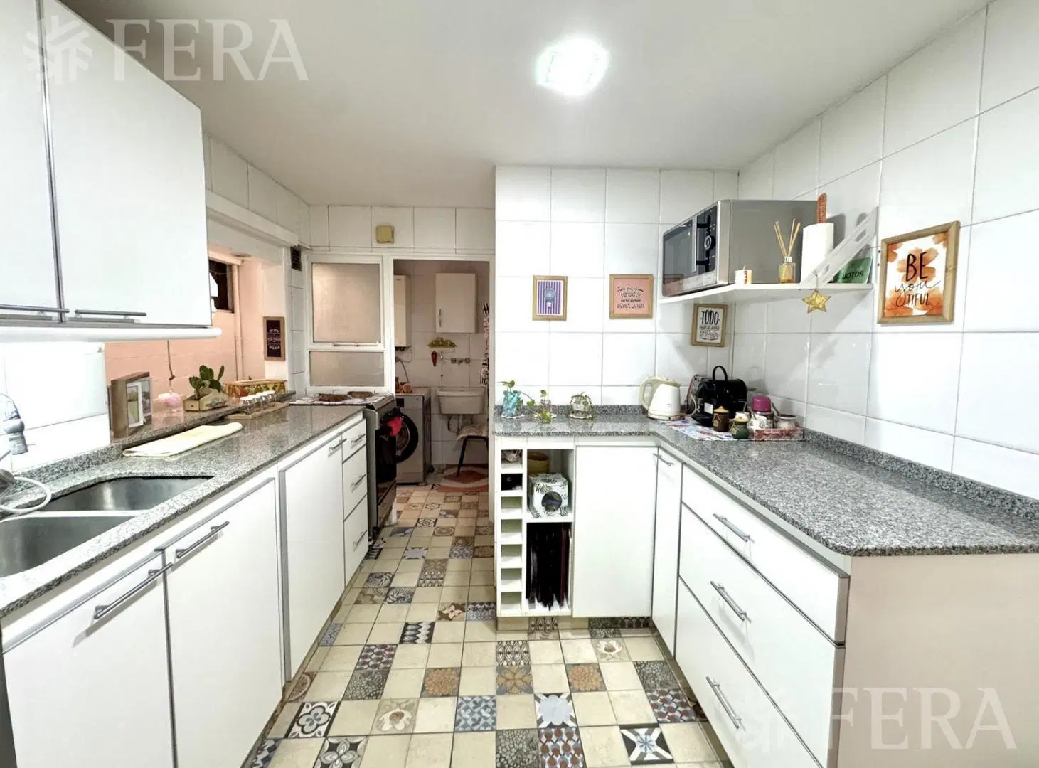 Venta departamento 3 ambientes con cochera en Belgrano 5