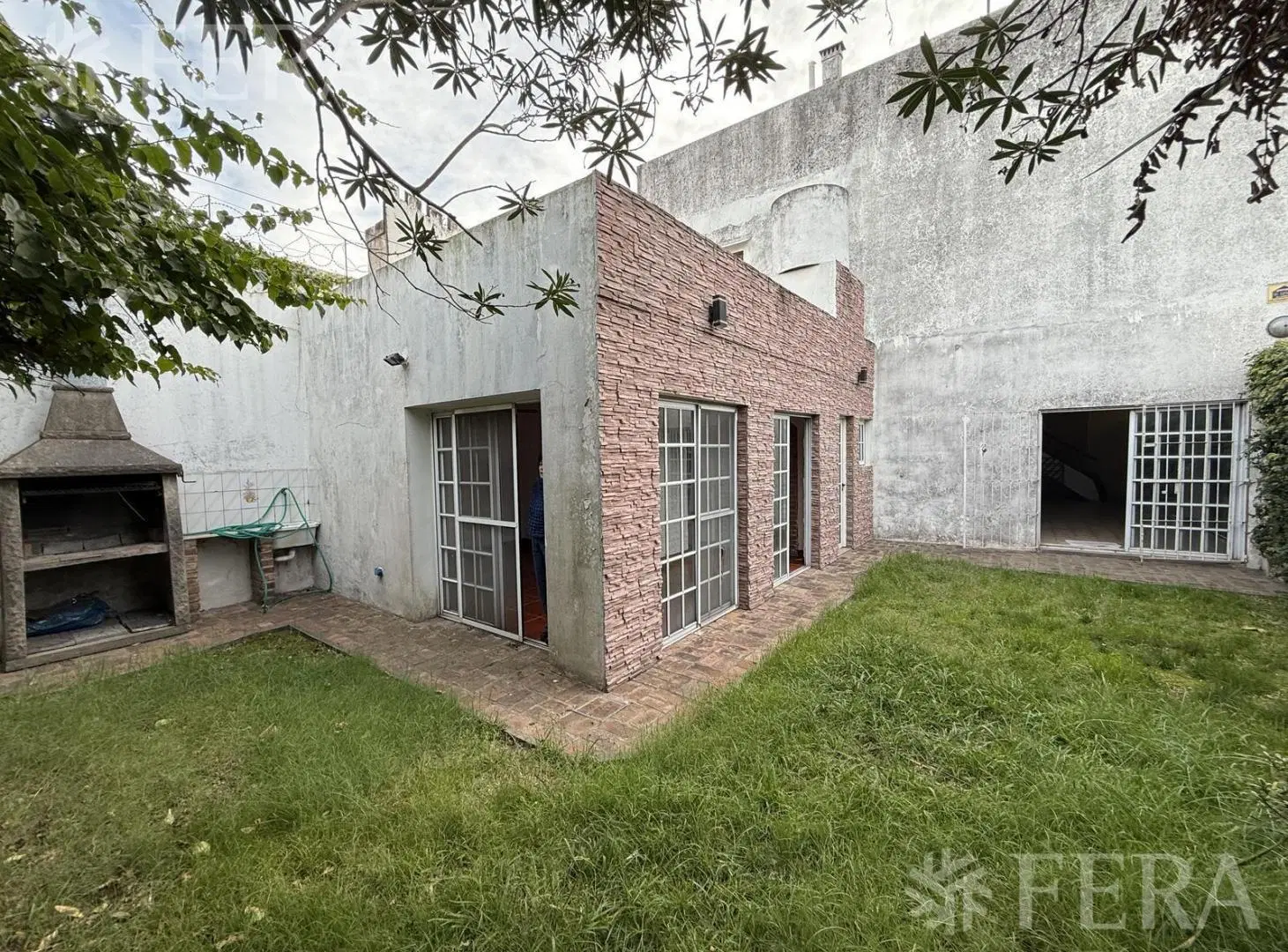 Venta de Casa 3 ambientes con cochera y terraza 1