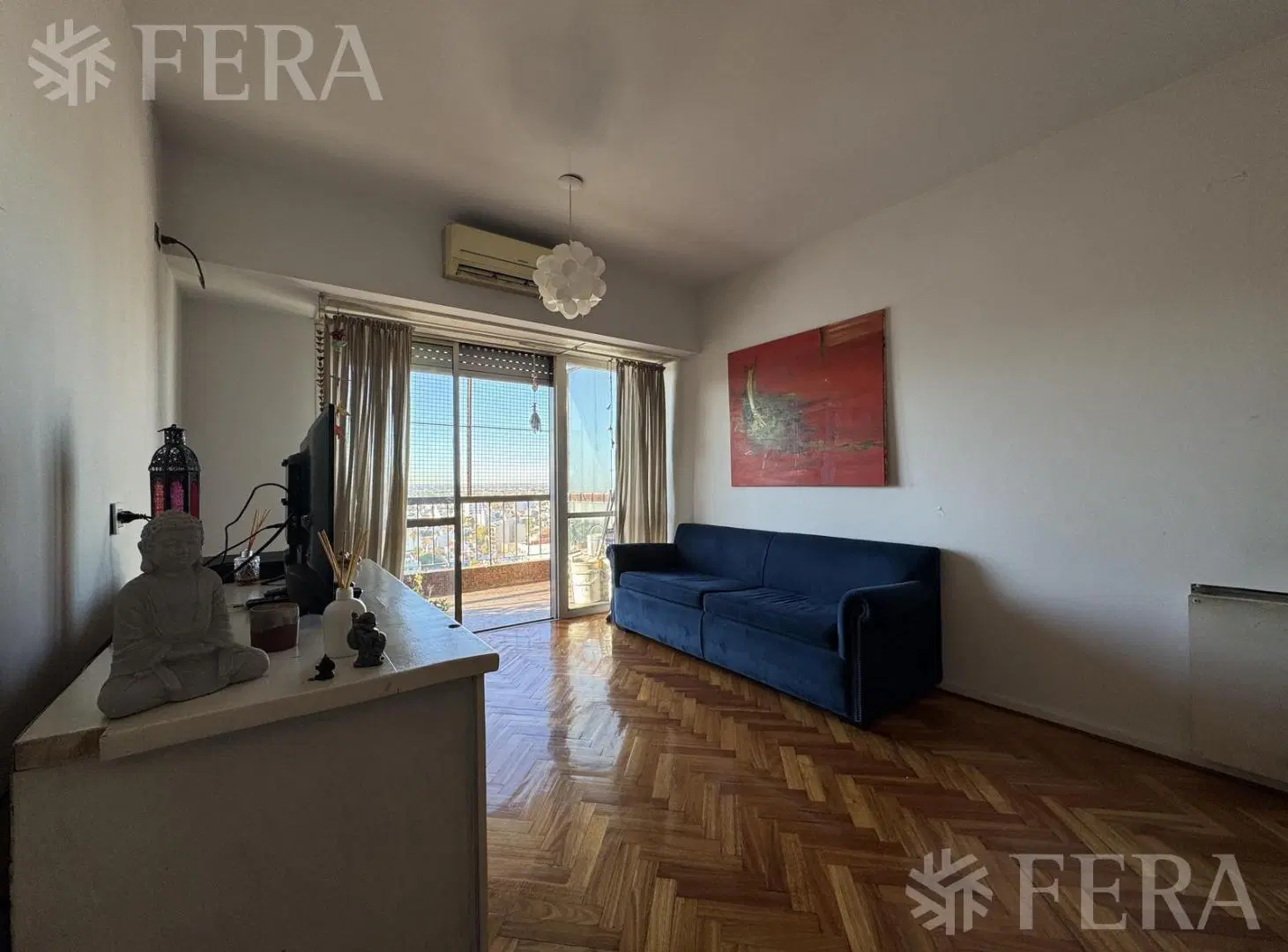 Venta de Departamento 4 ambientes con balcón en Wilde 4