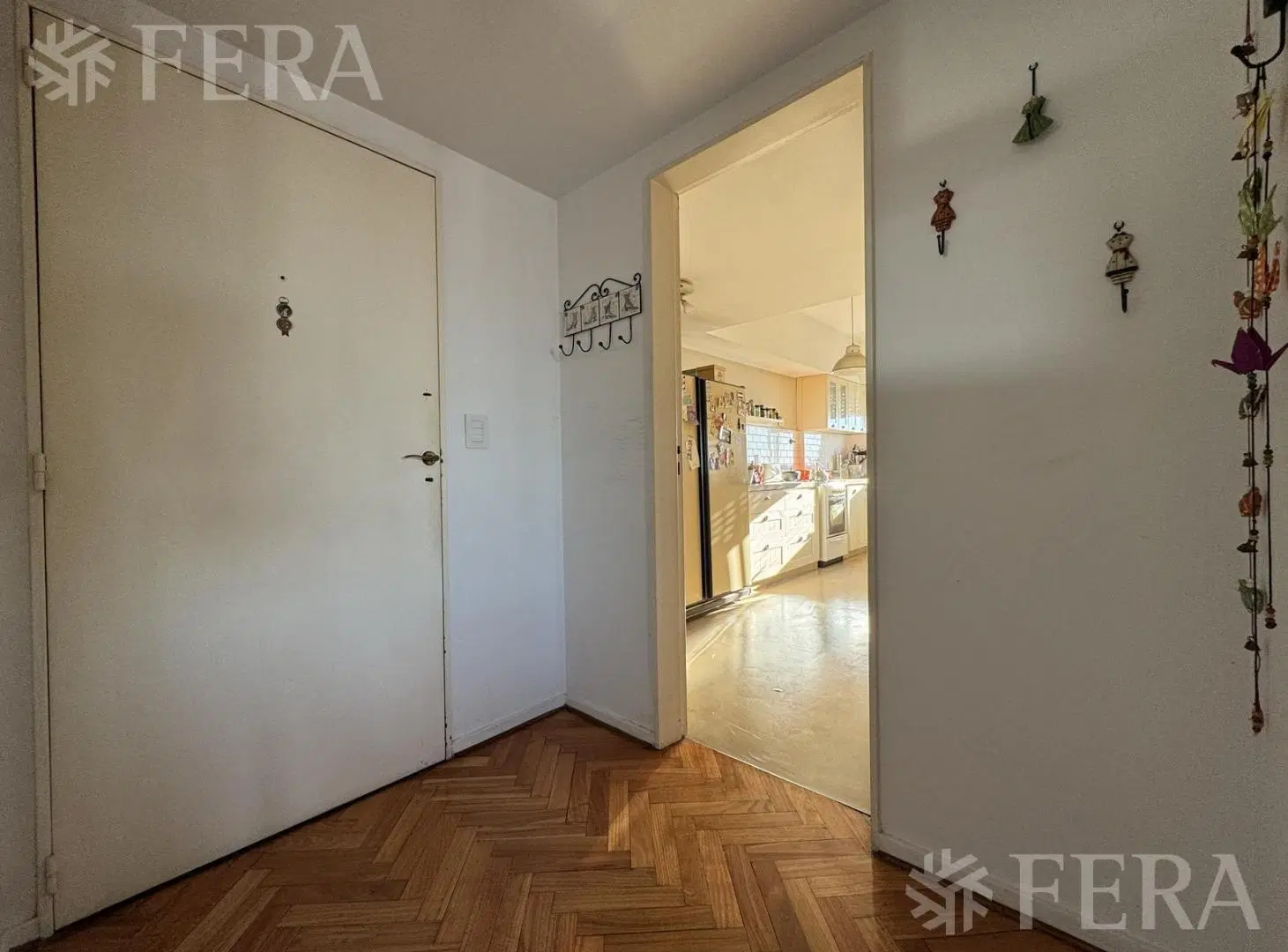 Venta de Departamento 4 ambientes con balcón en Wilde 5