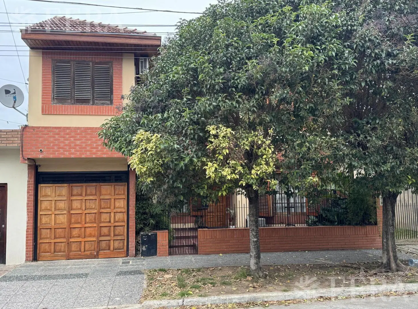 Venta casa 5 ambientes con cochera en Ezpeleta Quilmes 1