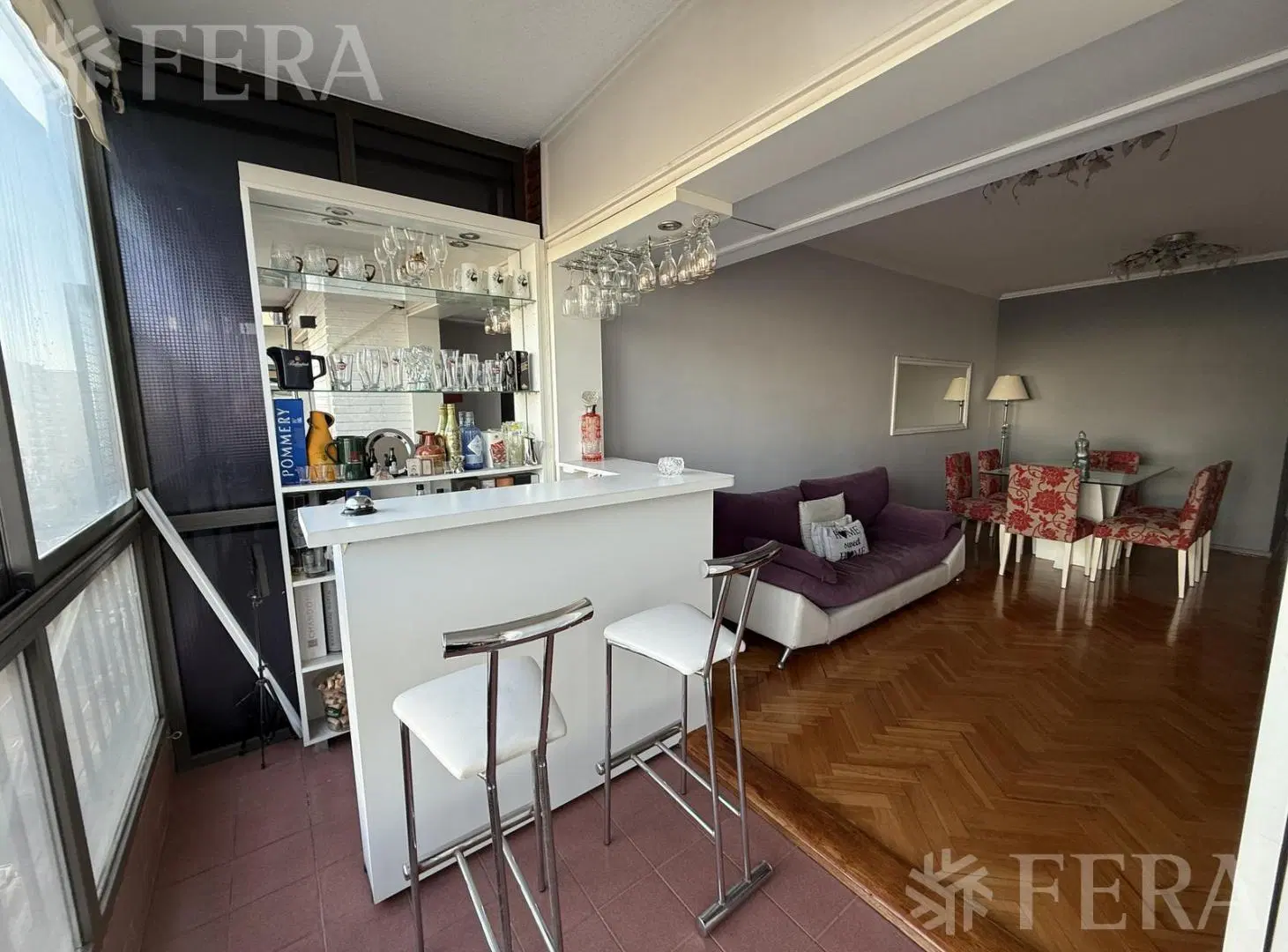 Venta departamento 4 ambientes con balcón en Wilde 8