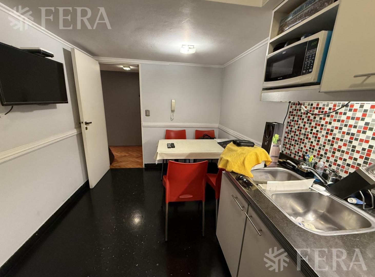 Venta departamento 4 ambientes con balcón en Wilde